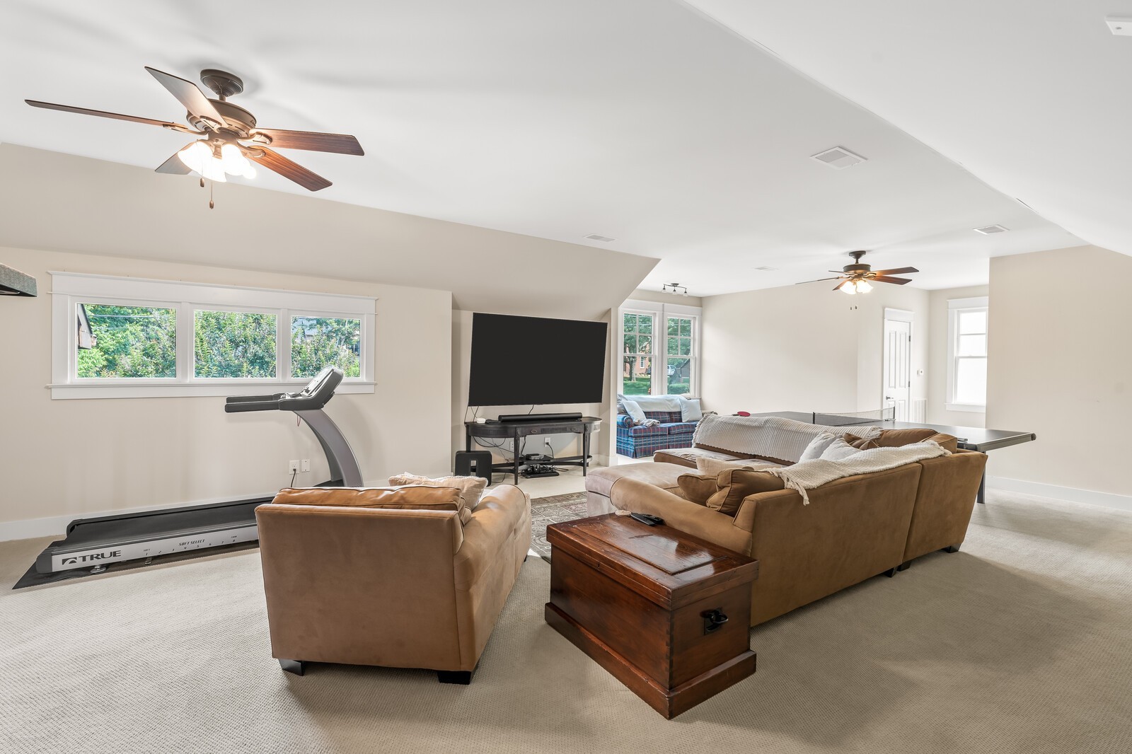 4189 Belmont Park Ter Property Photo 29