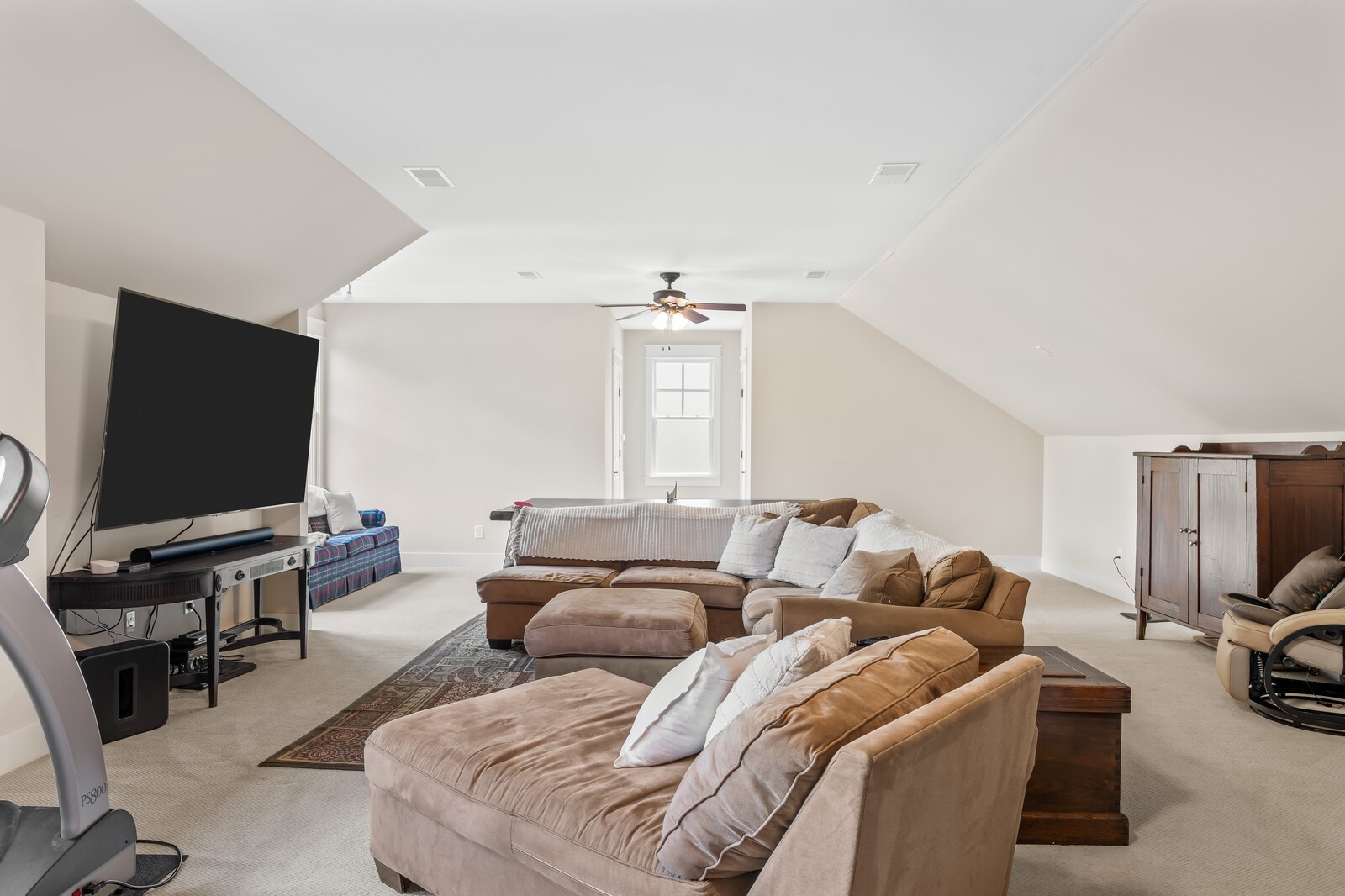 4189 Belmont Park Ter Property Photo 30