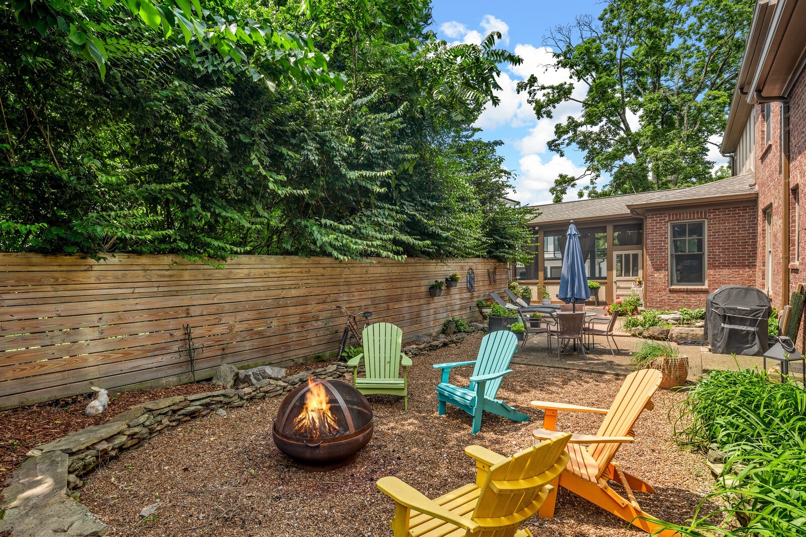 4189 Belmont Park Ter Property Photo 43