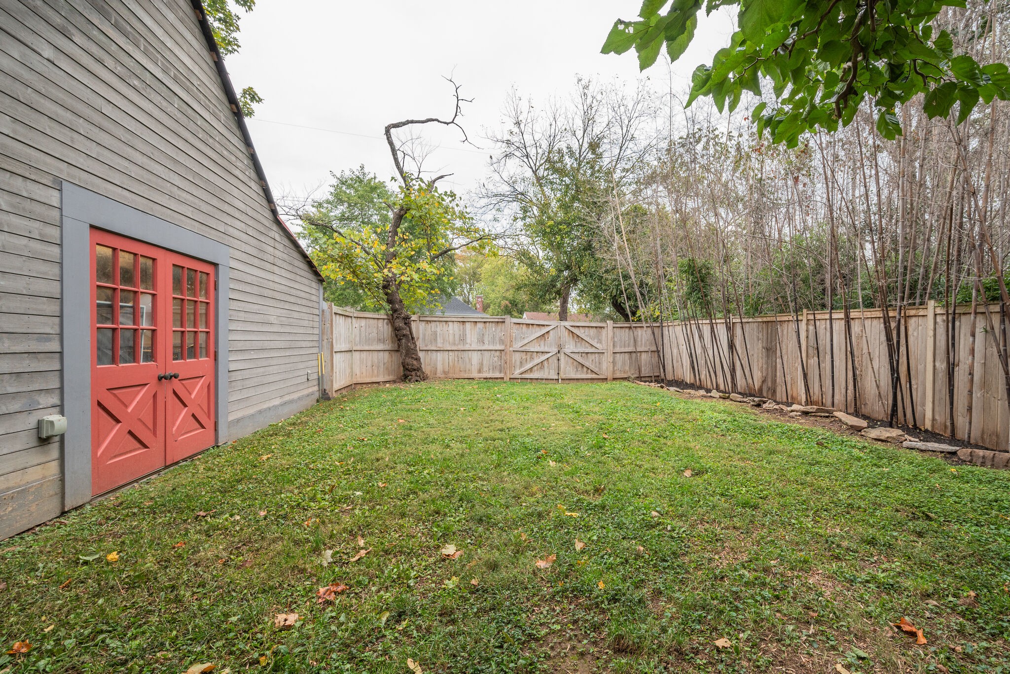 1415 Mckennie Ave Property Photo 41