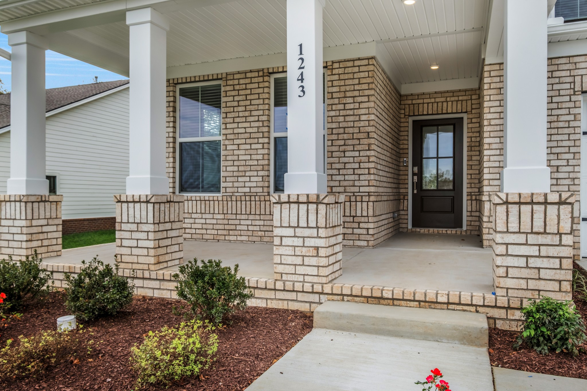 1243 Tucker Drive Property Photo 3