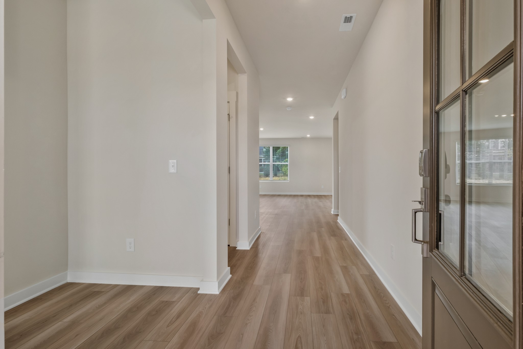 1243 Tucker Drive Property Photo 5