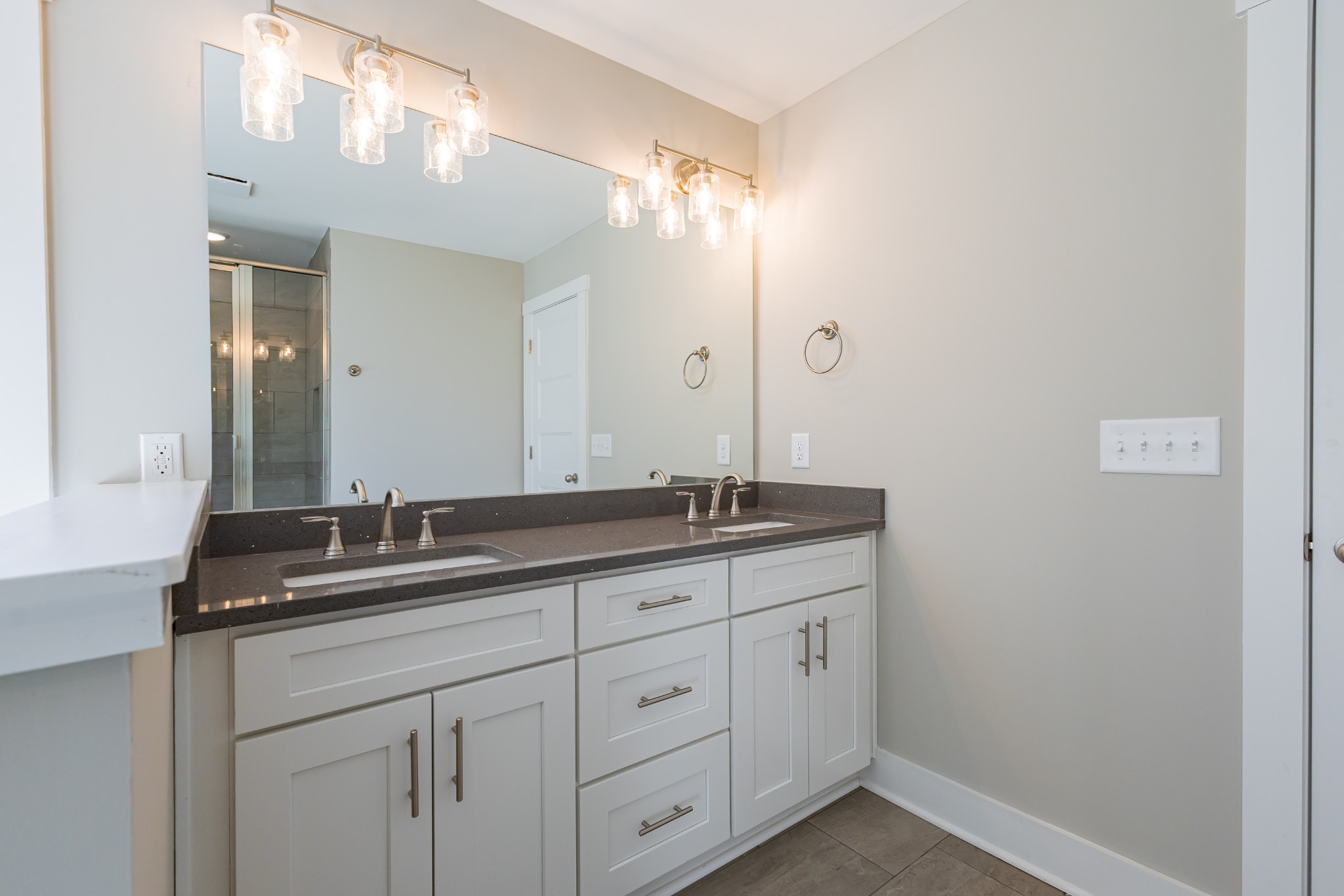 42 Brooklyn Avenue Property Photo 38