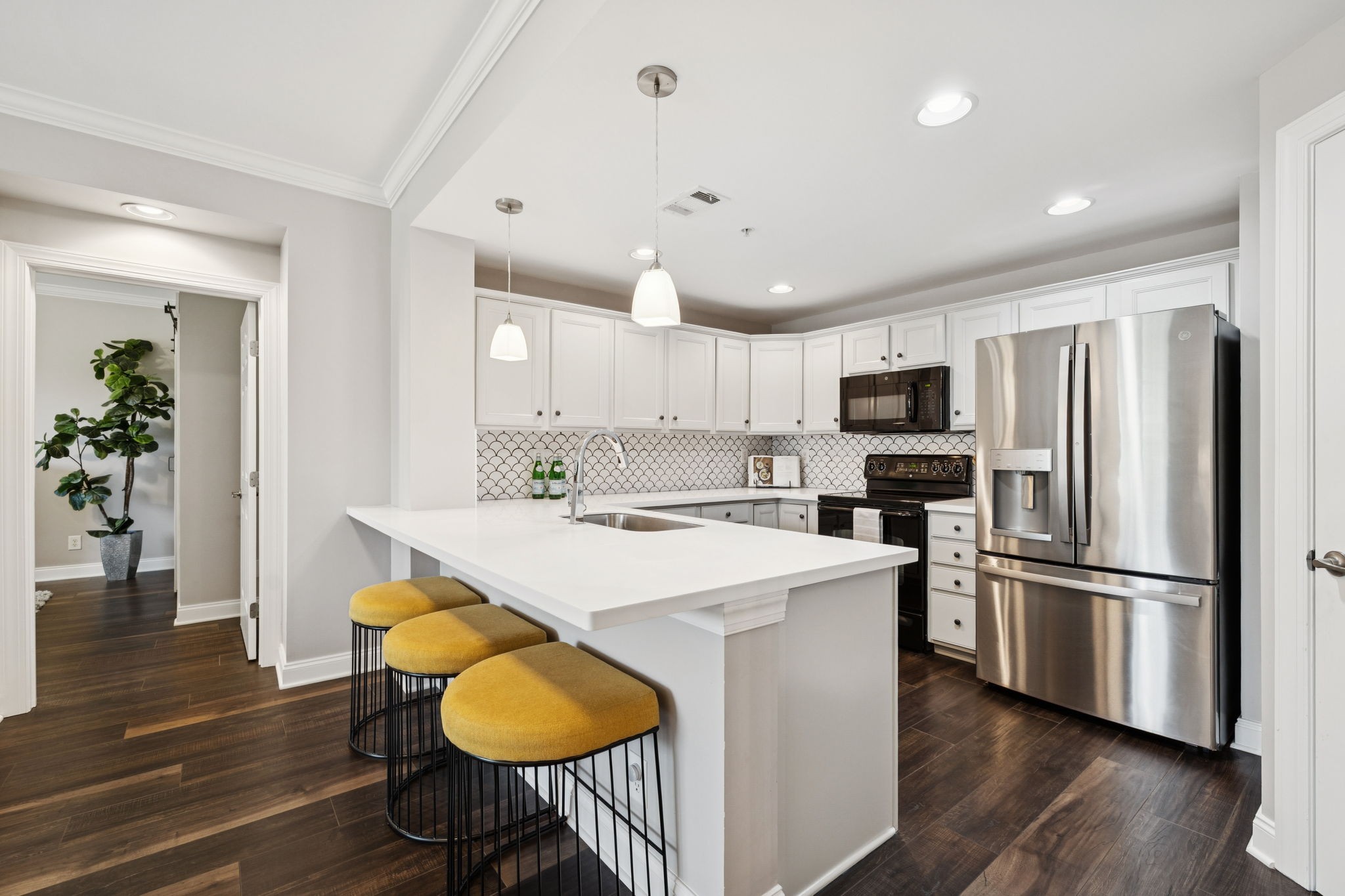 3201 Aspen Grove Dr Property Photo 1