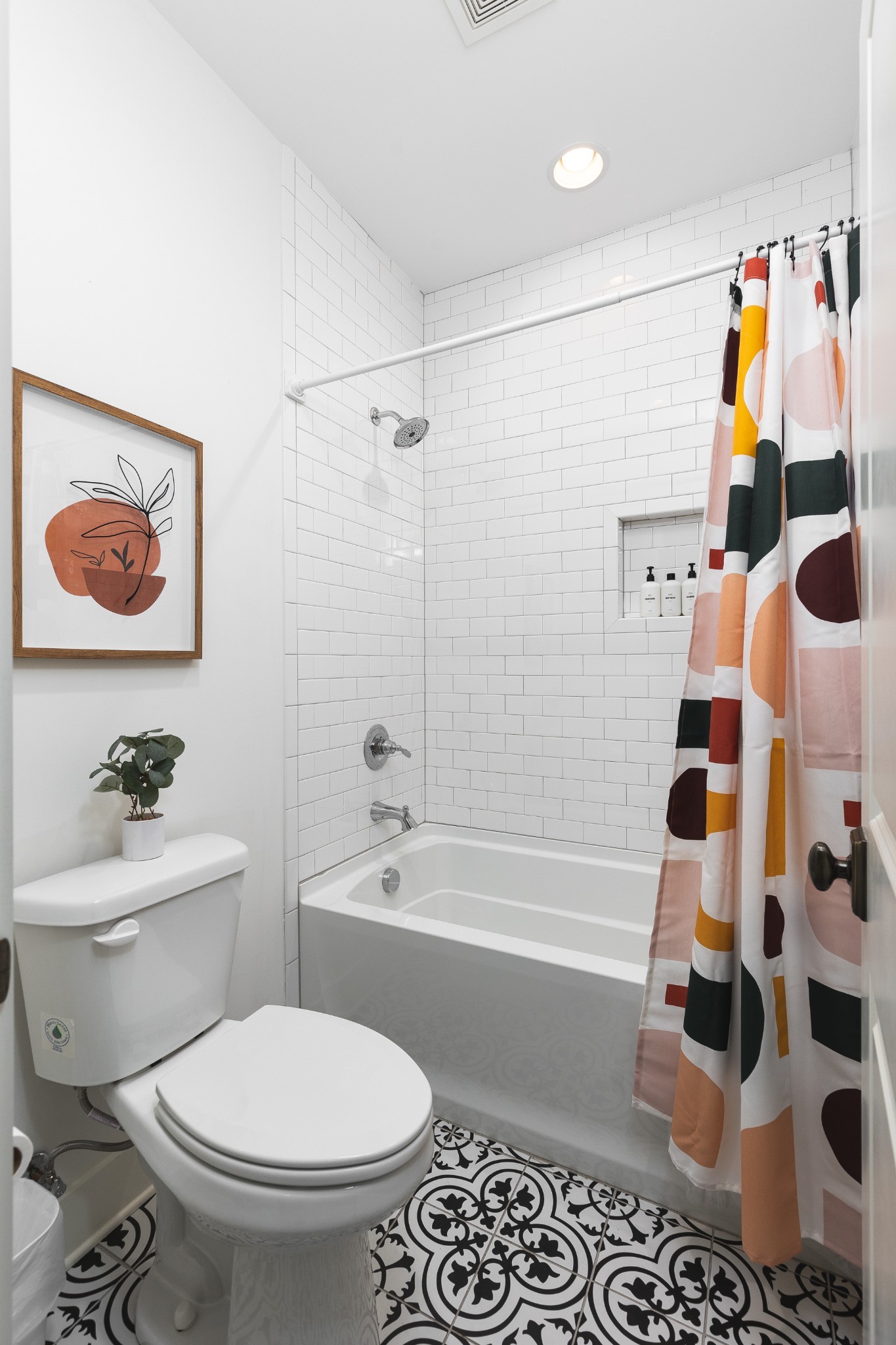 1033 Wedgewood Ave Property Photo 9