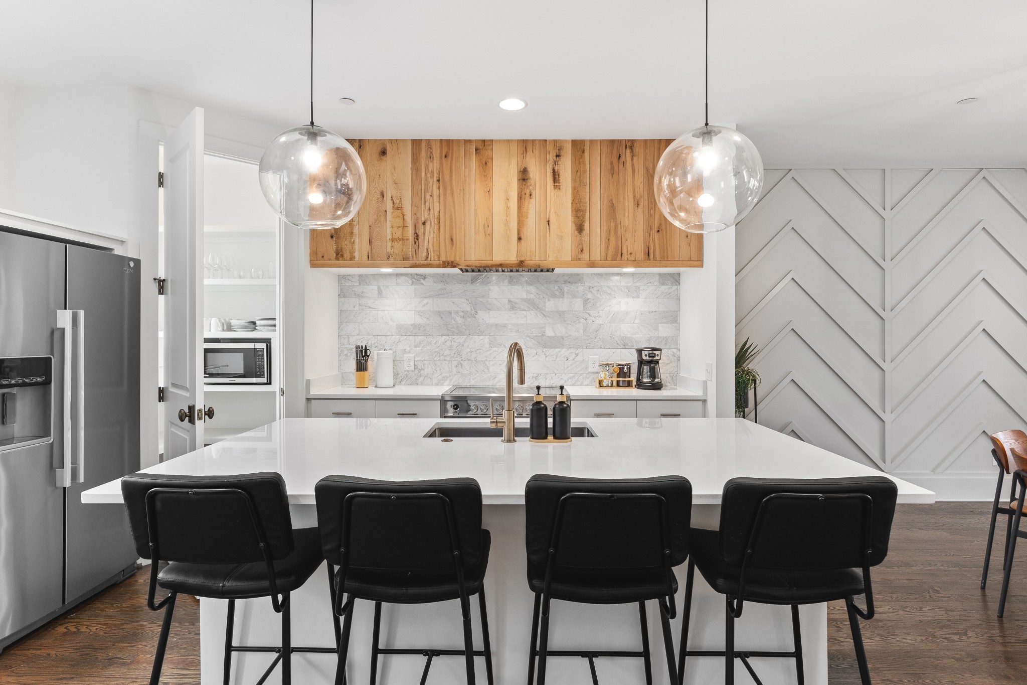 1033 Wedgewood Ave Property Photo 14