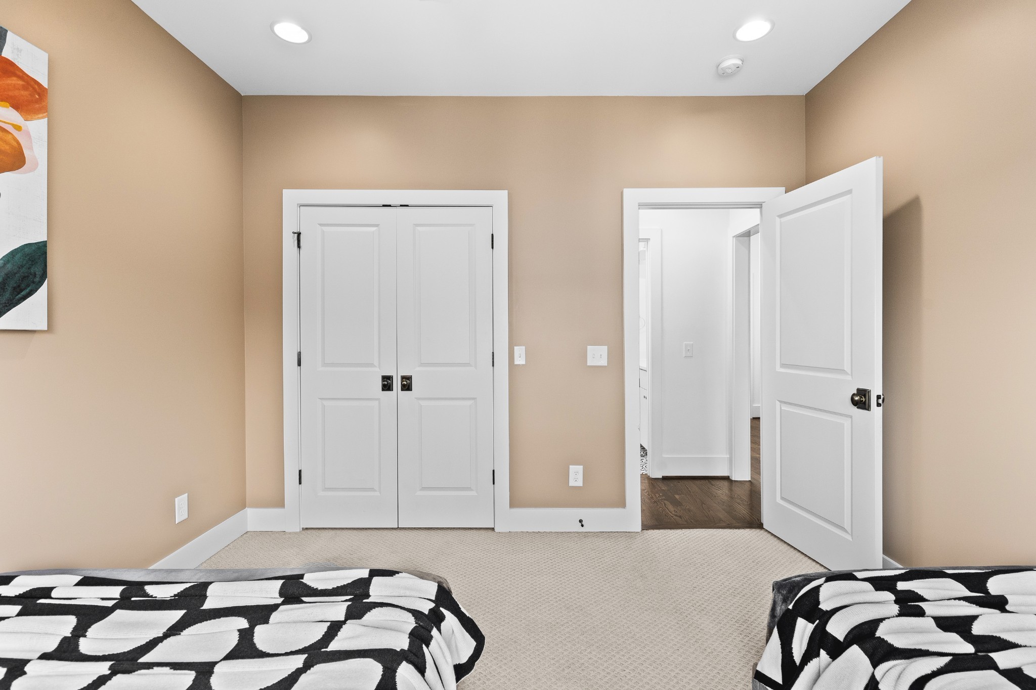 1033 Wedgewood Ave Property Photo 32