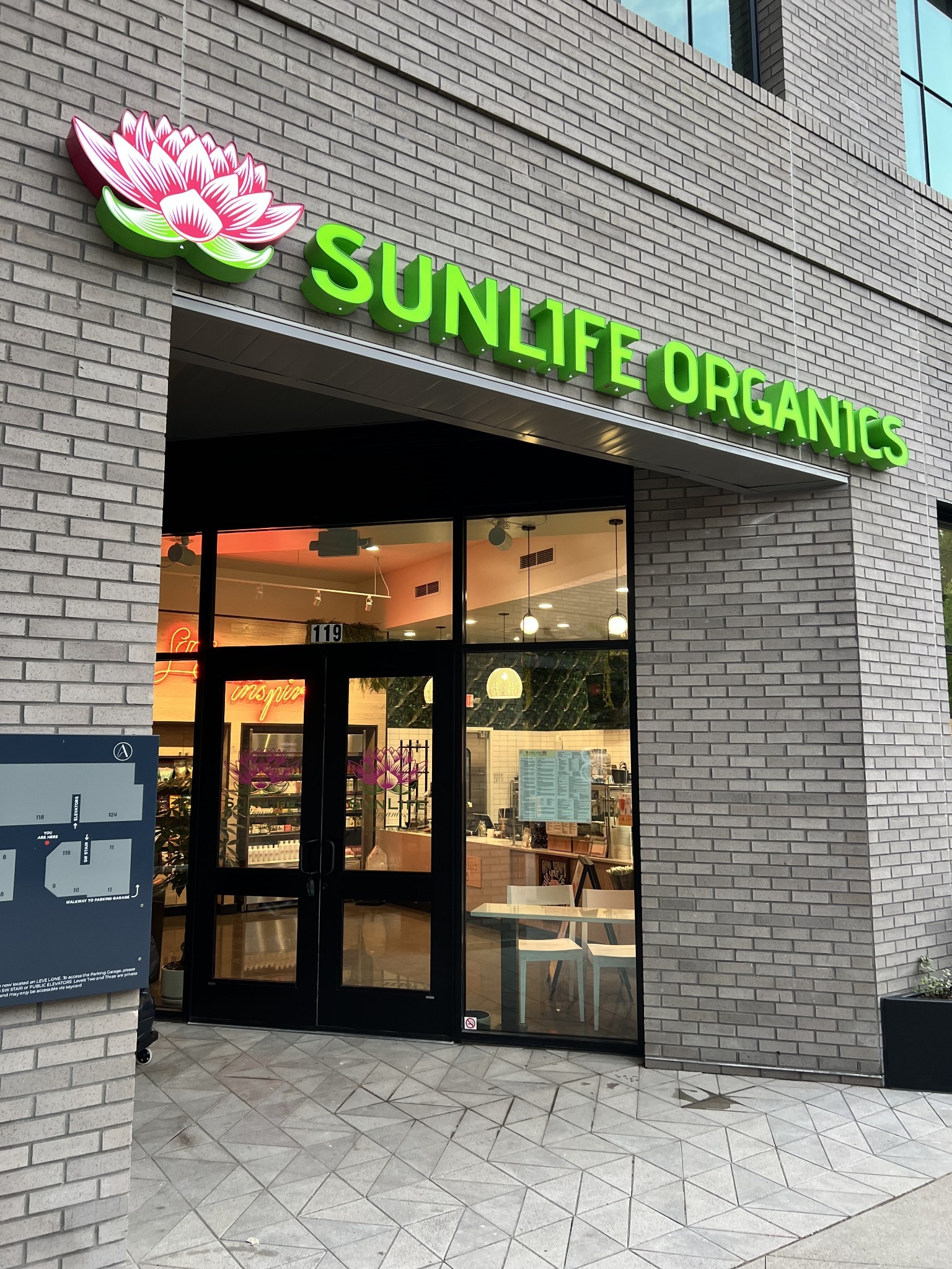 1033 Wedgewood Ave Property Photo 56