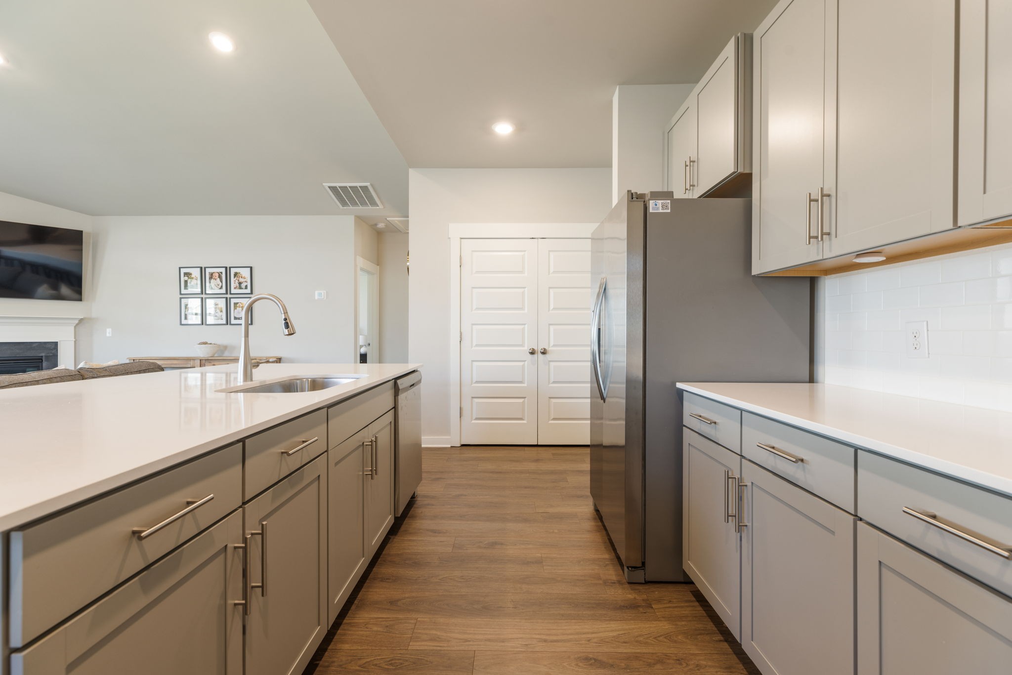 1006 Ewell Farm Cir Property Photo 12