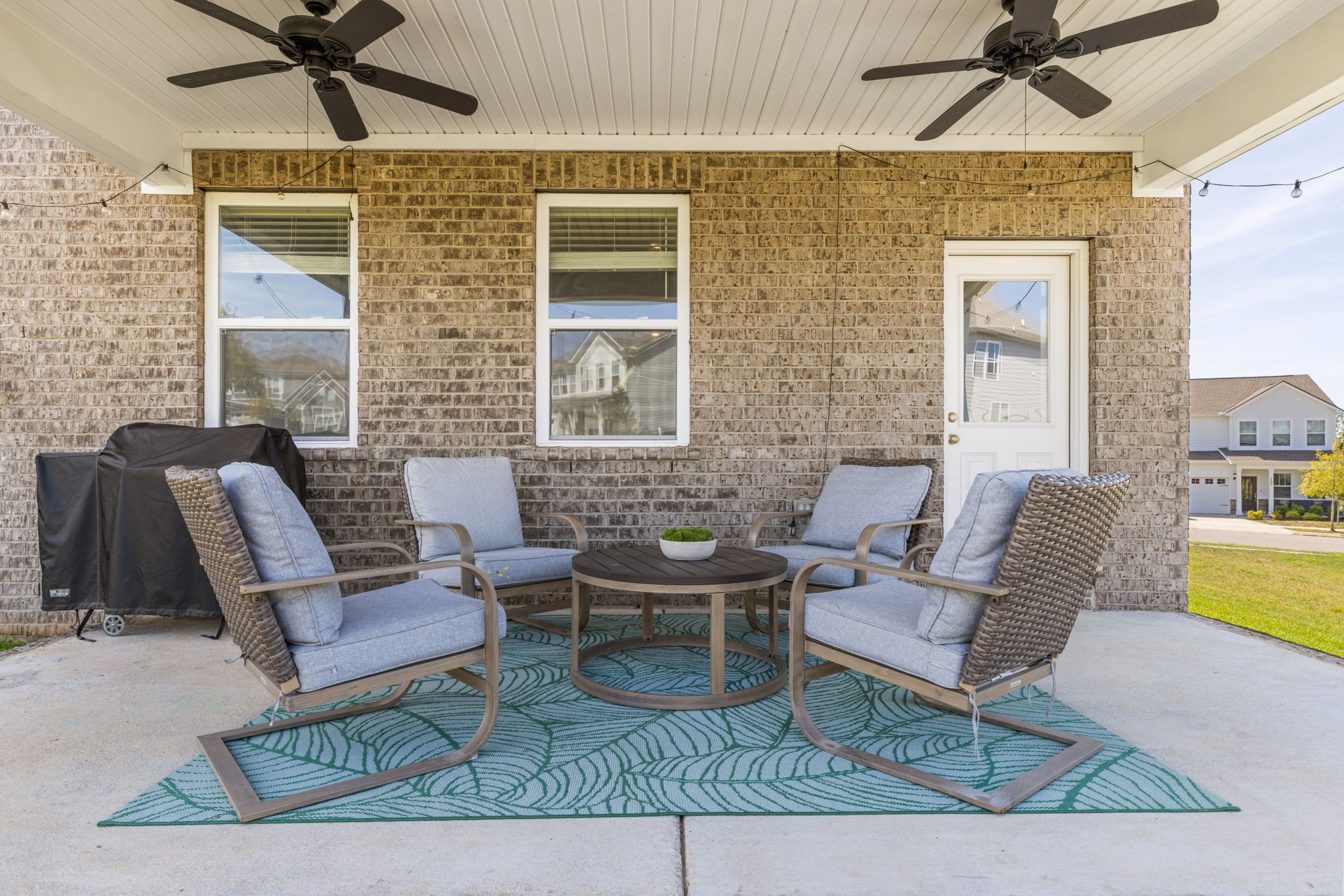 1006 Ewell Farm Cir Property Photo 34