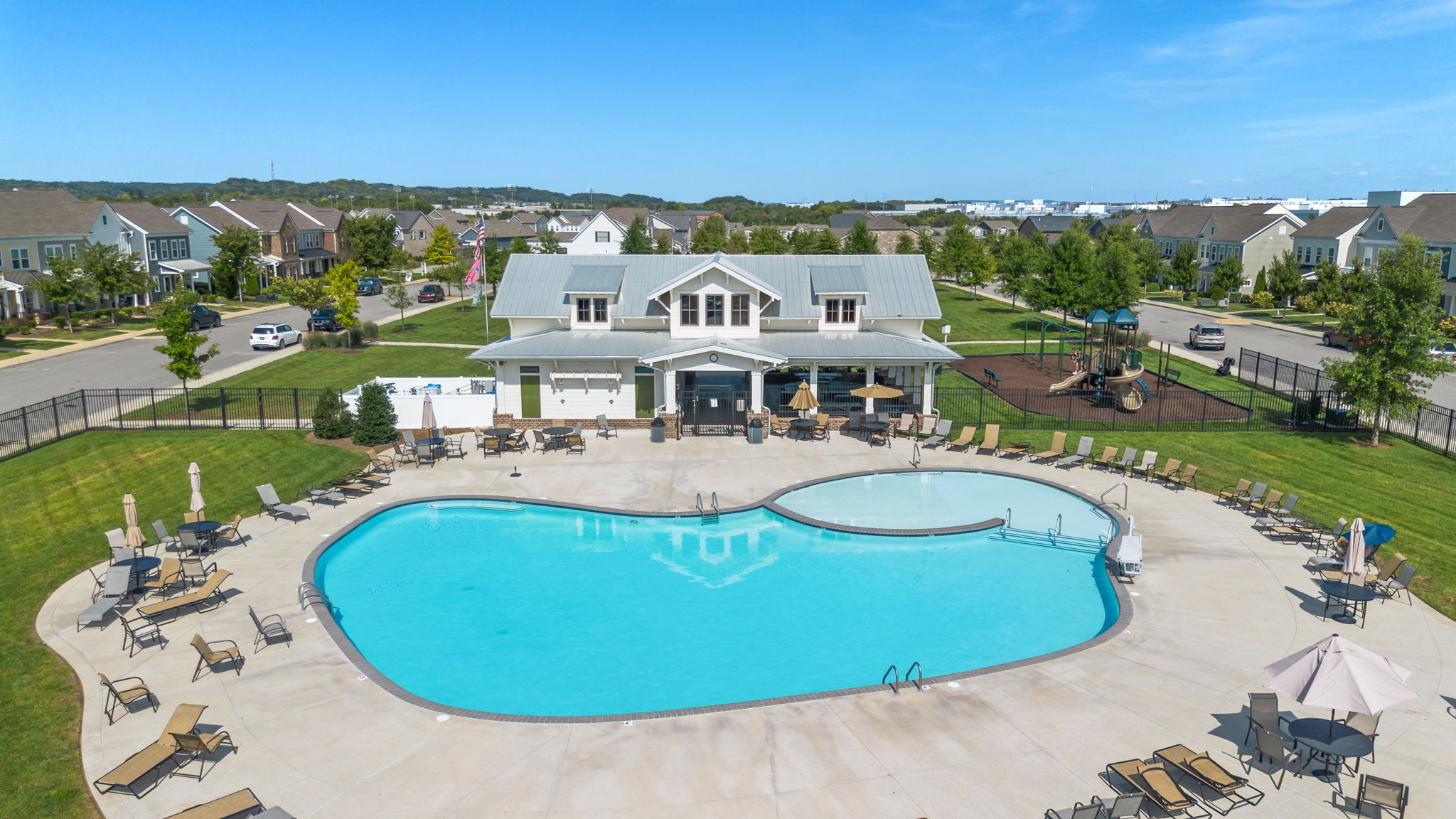 1006 Ewell Farm Cir Property Photo 43