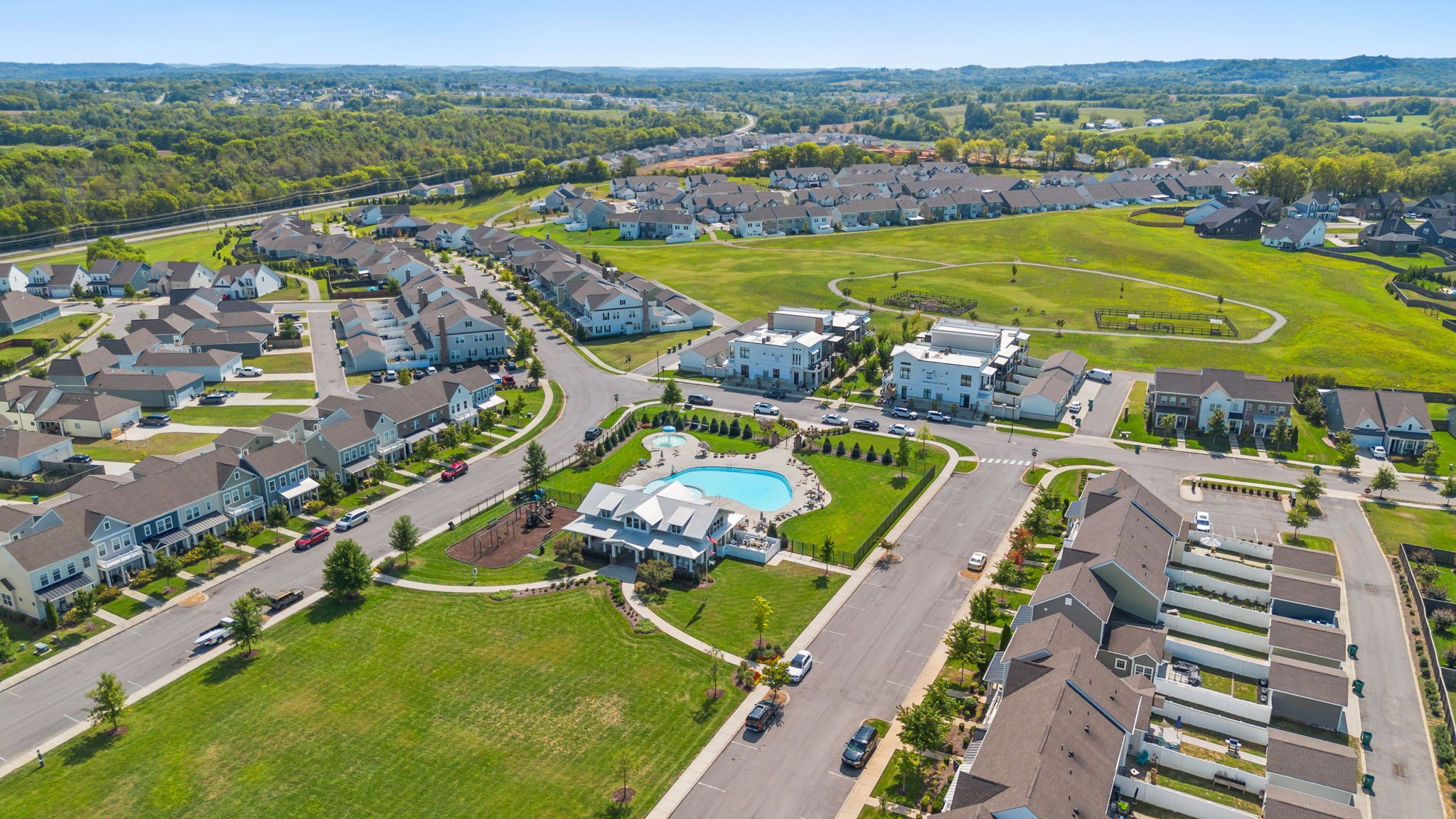 1006 Ewell Farm Cir Property Photo 47