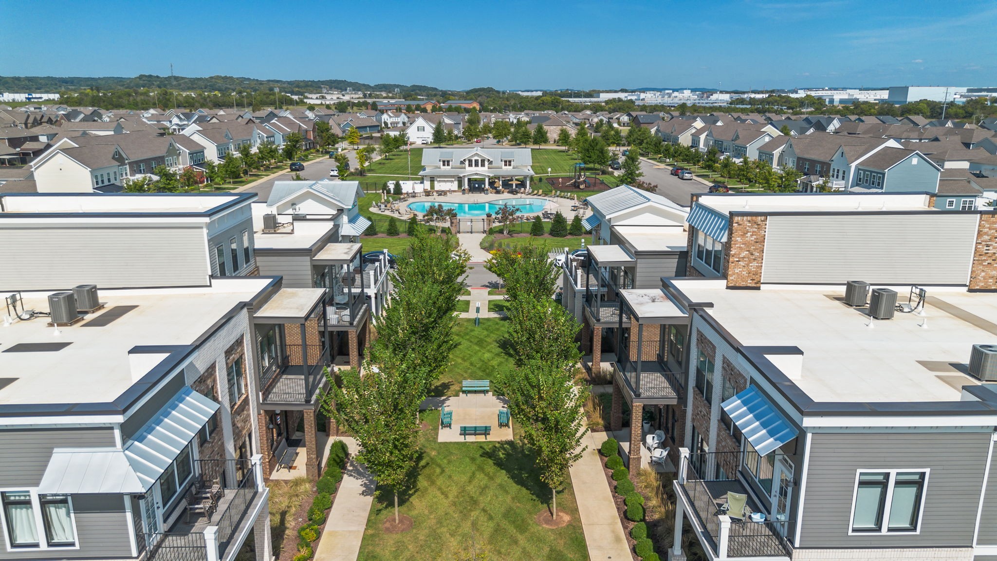 1006 Ewell Farm Cir Property Photo 48