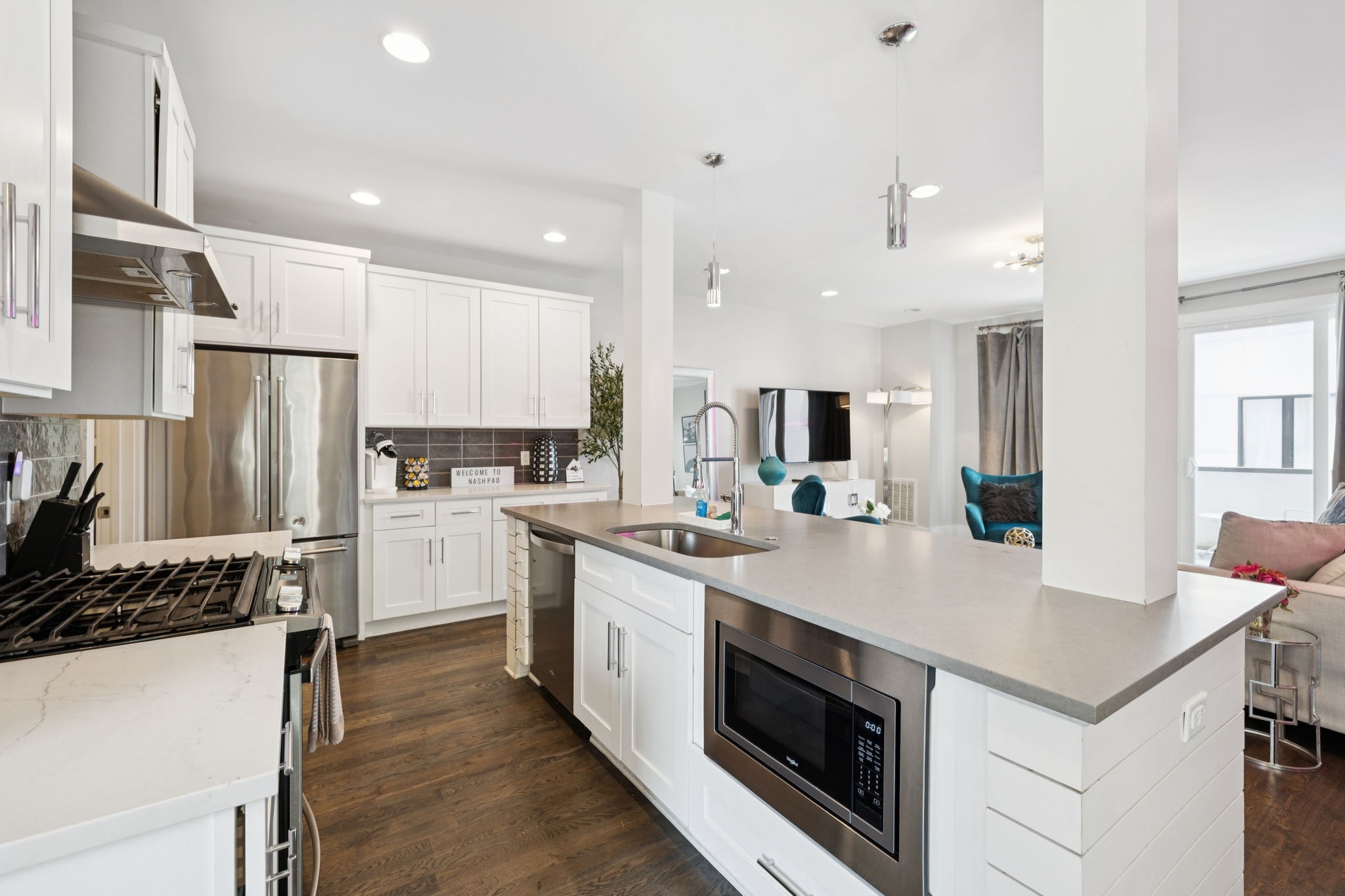 1011b 12th Ave, N Property Photo 8