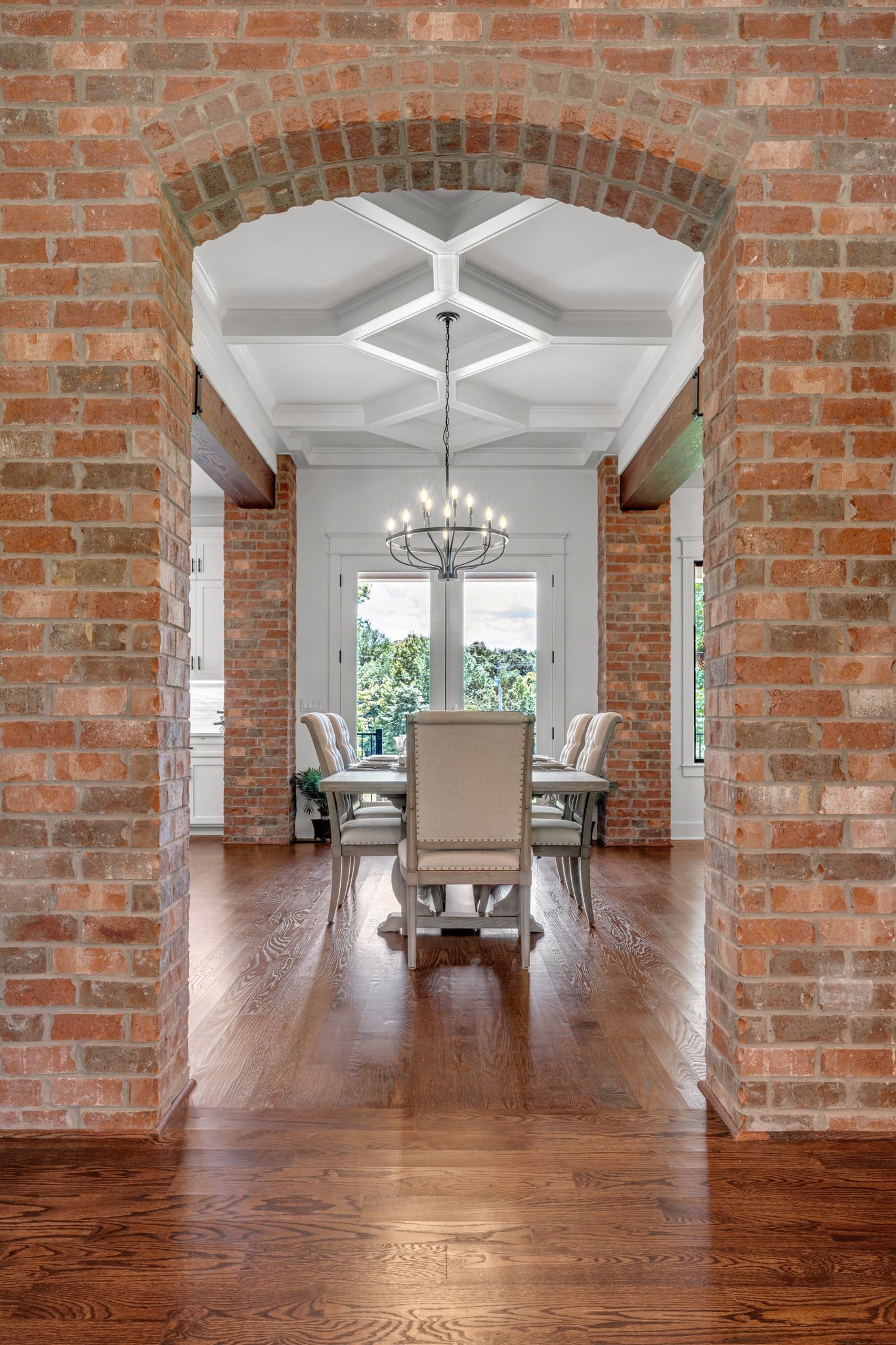 445 Old Pond Ln Property Photo 13