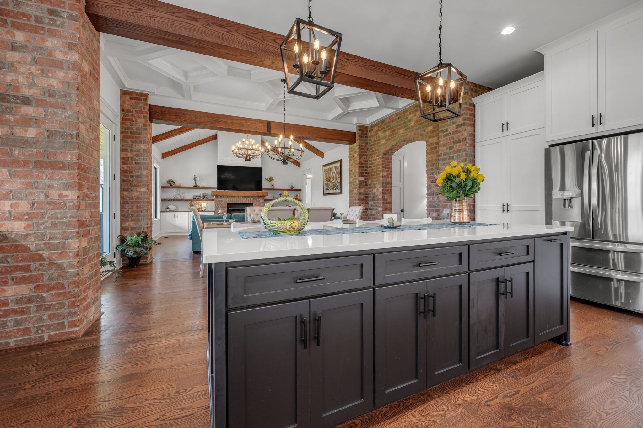 445 Old Pond Ln Property Photo 25