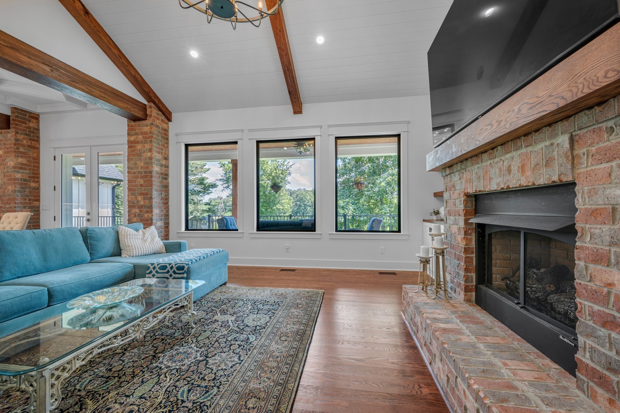 445 Old Pond Ln Property Photo 37