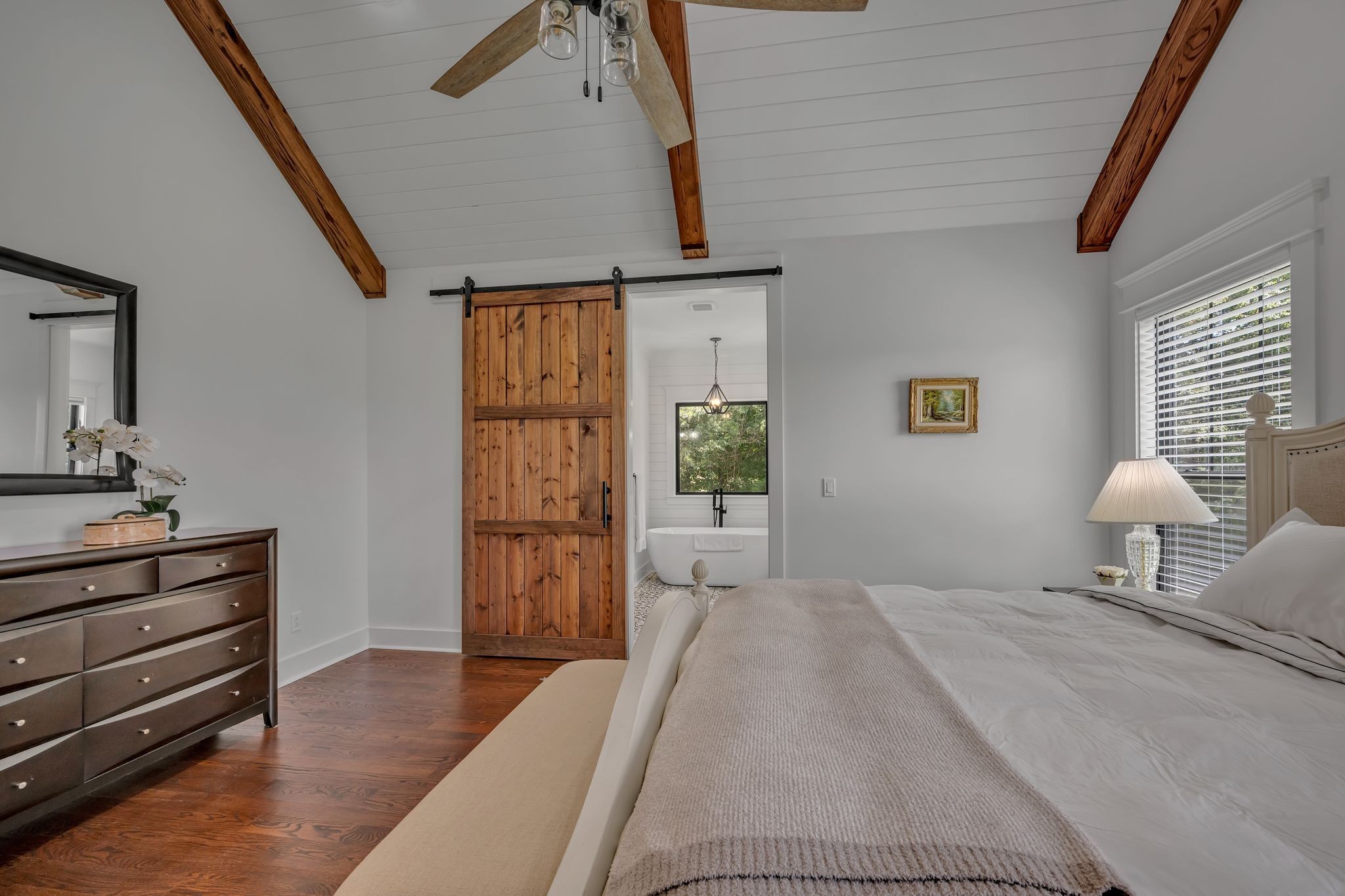 445 Old Pond Ln Property Photo 39