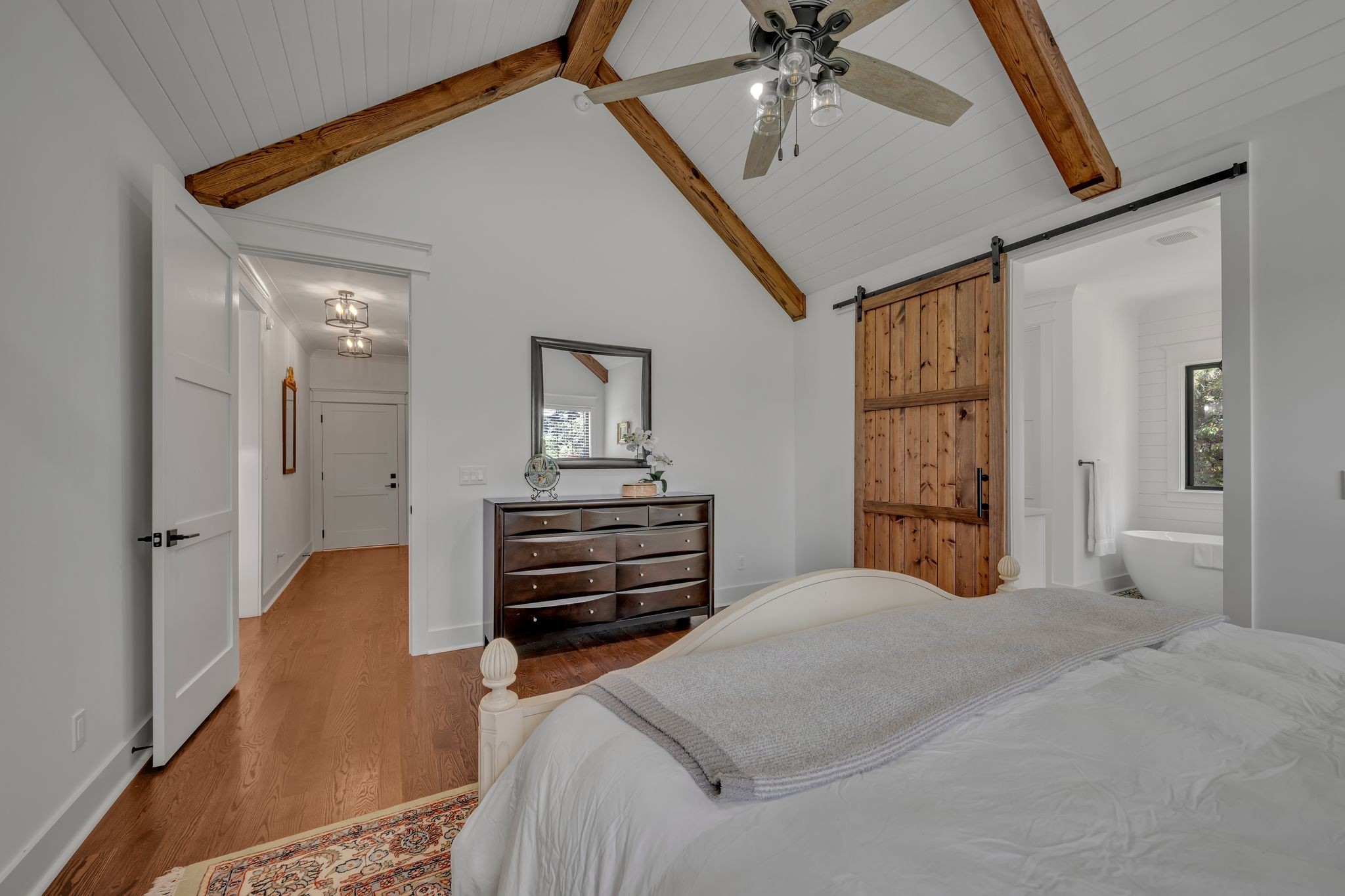 445 Old Pond Ln Property Photo 41