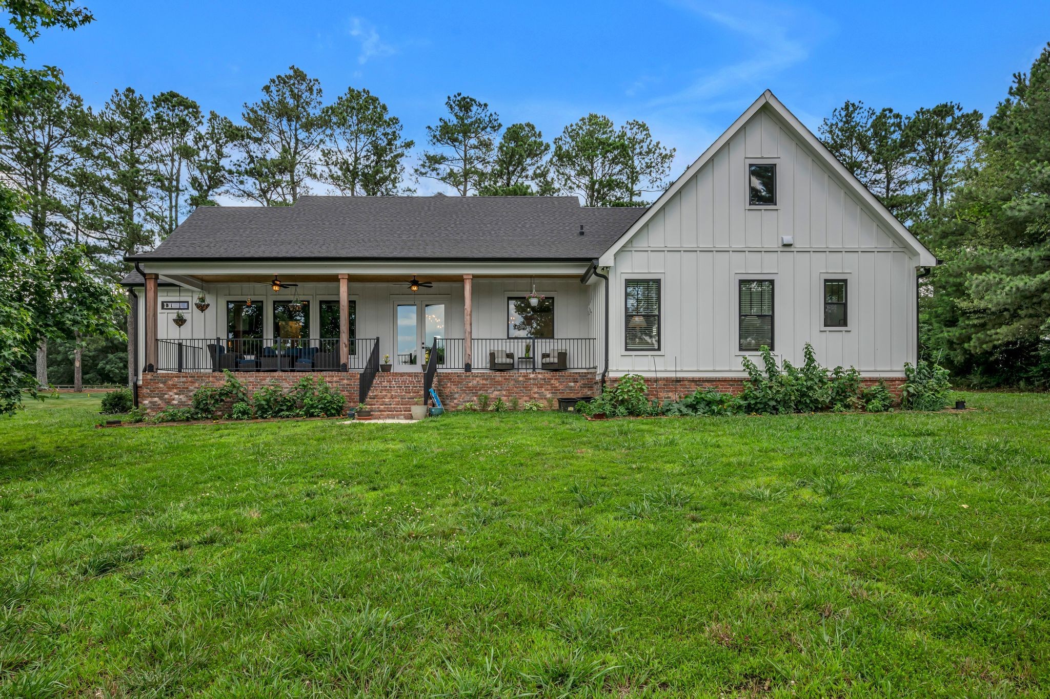 445 Old Pond Ln Property Photo 62