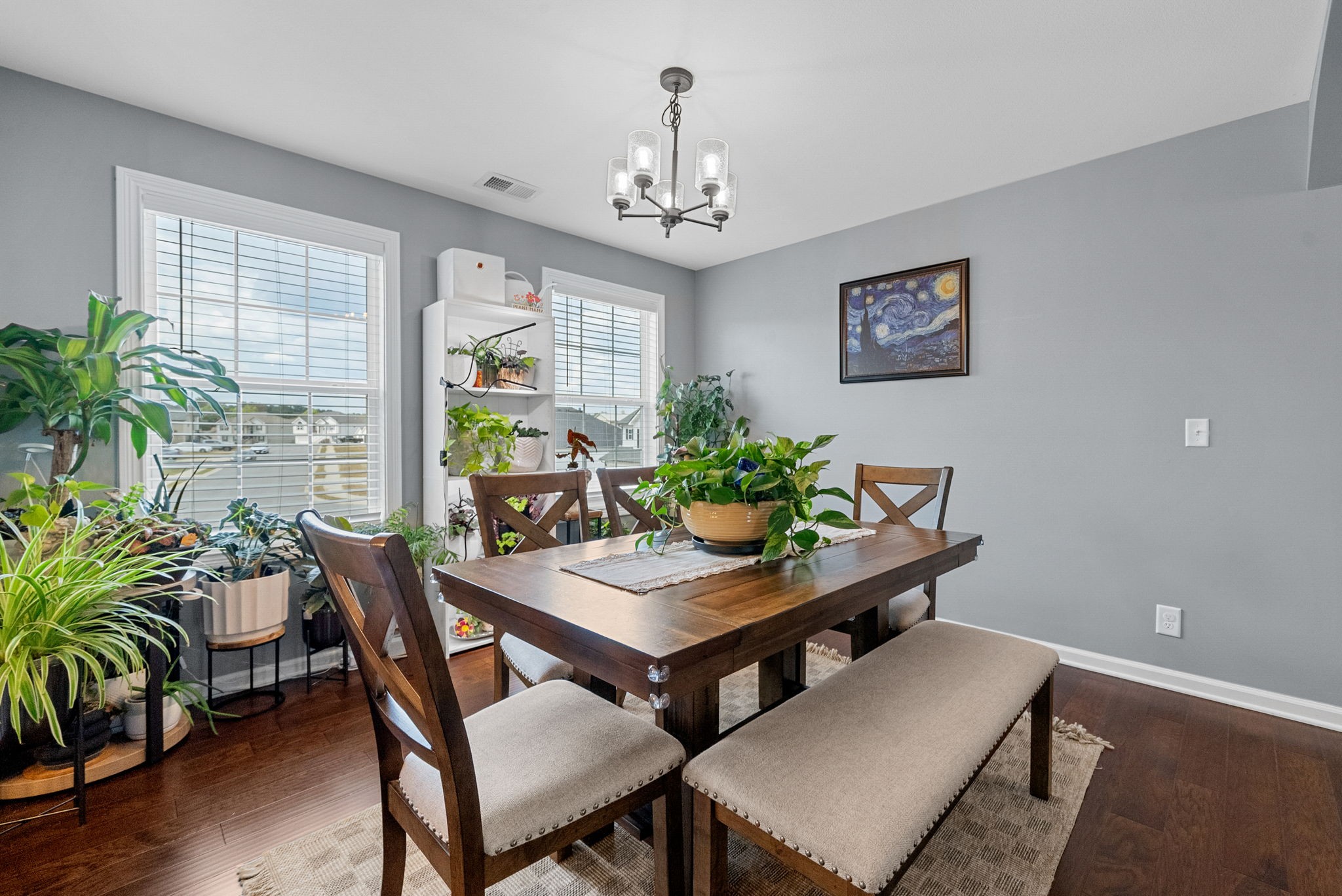 1563 Variance Dr Property Photo 14