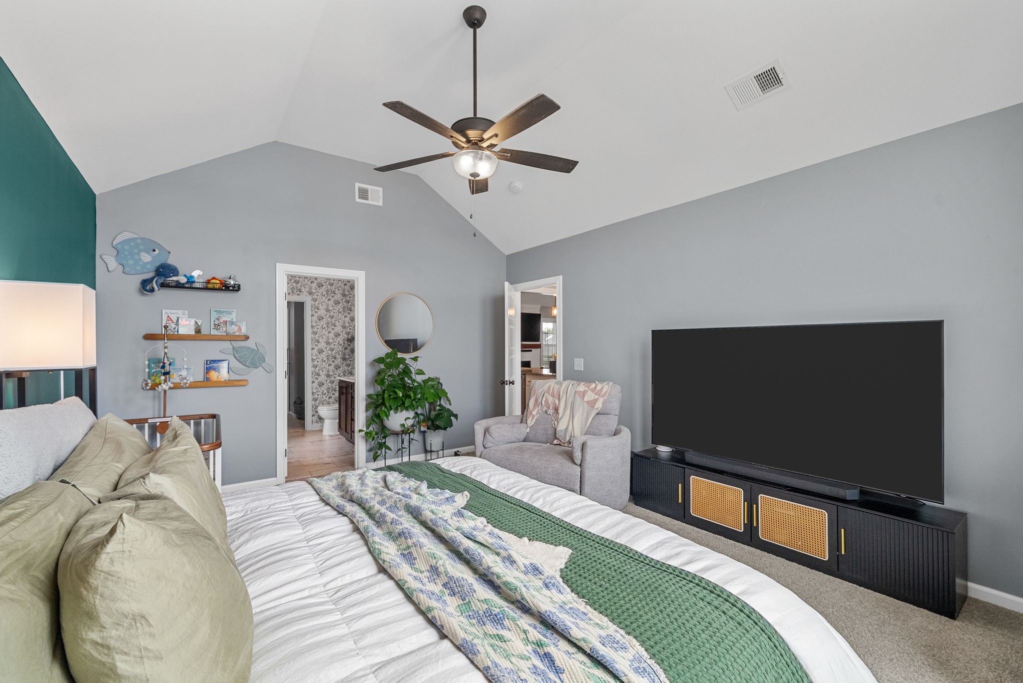 1563 Variance Dr Property Photo 17