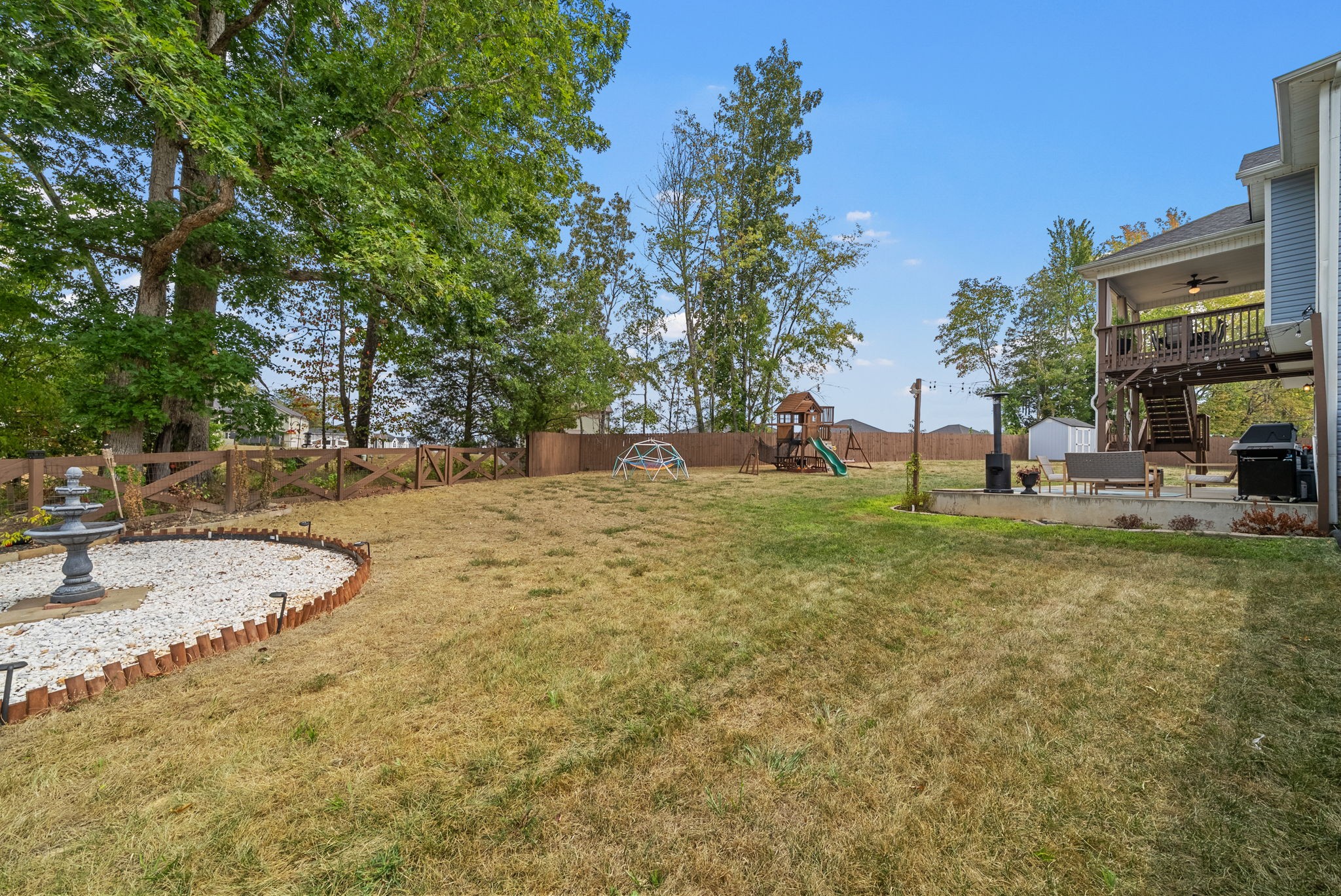 1563 Variance Dr Property Photo 38