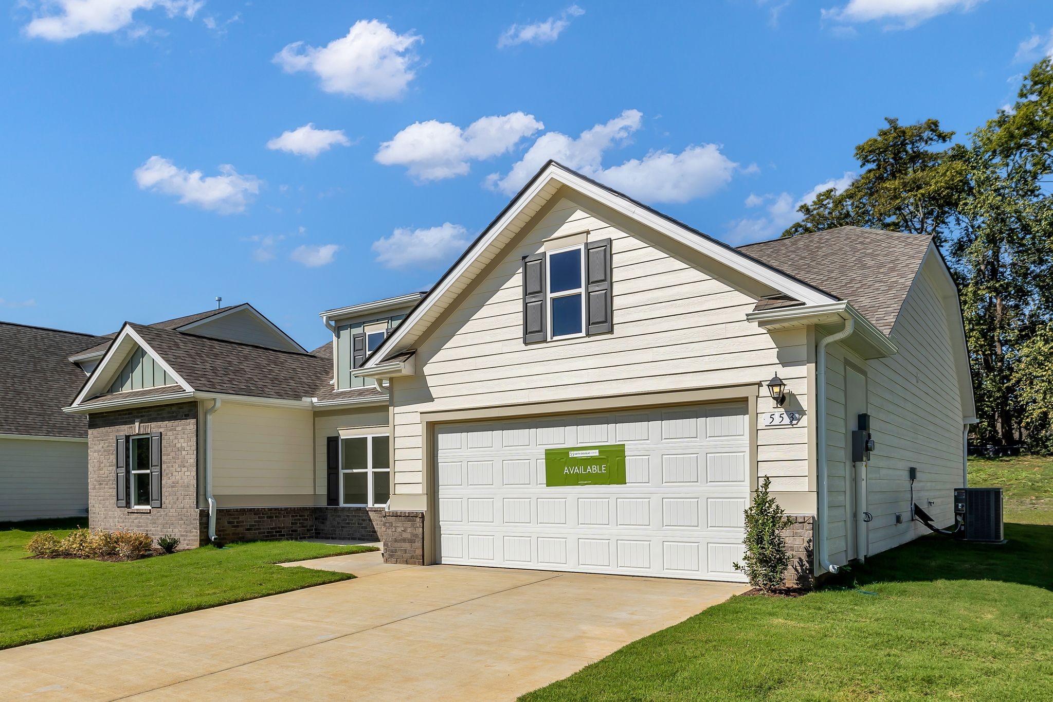 553 Nightengale Ridge Dr Property Photo 3