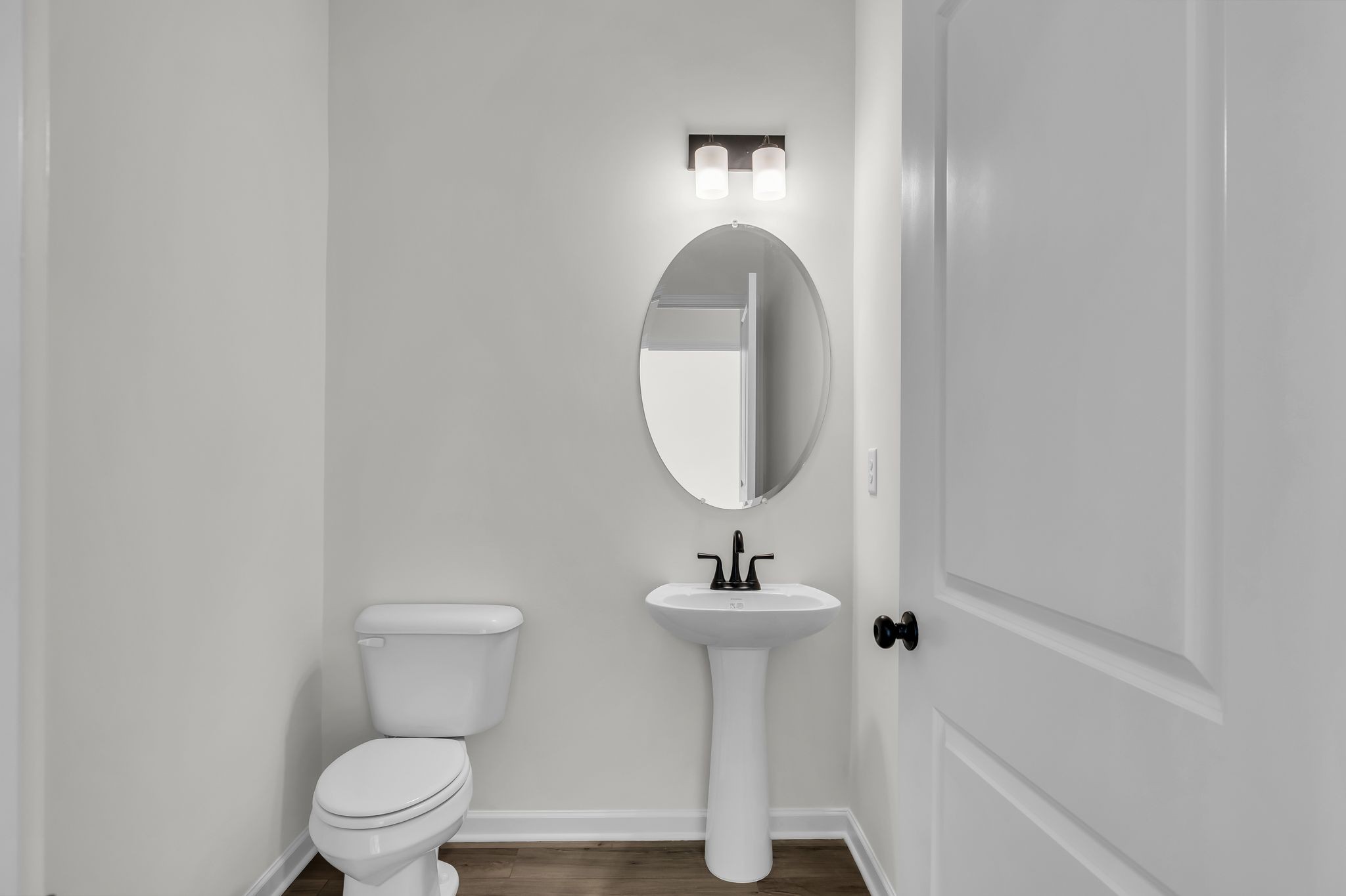 553 Nightengale Ridge Dr Property Photo 9