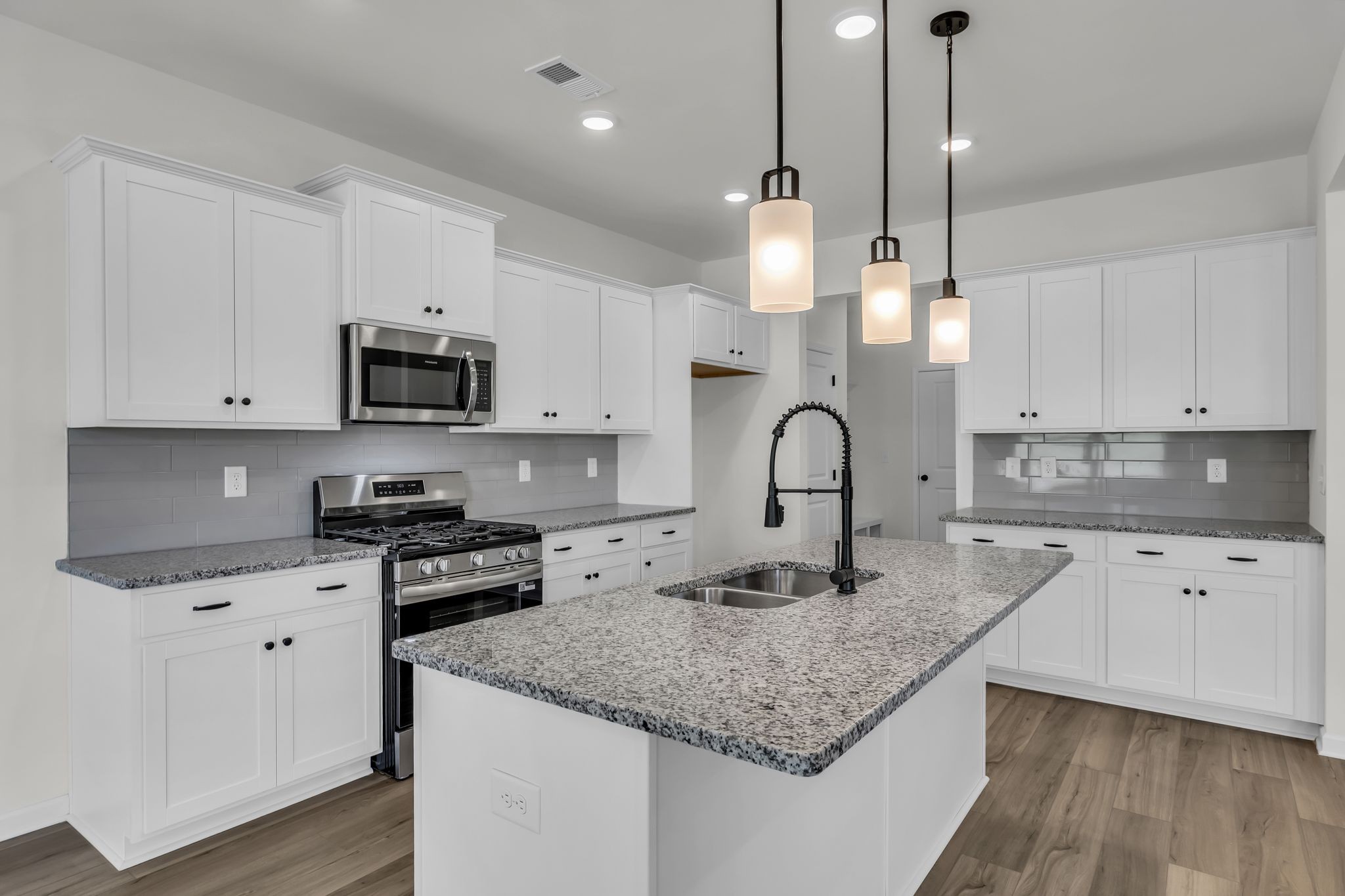 553 Nightengale Ridge Dr Property Photo 12