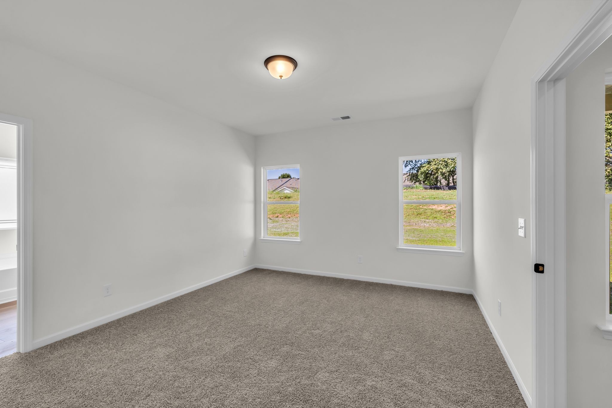 553 Nightengale Ridge Dr Property Photo 19