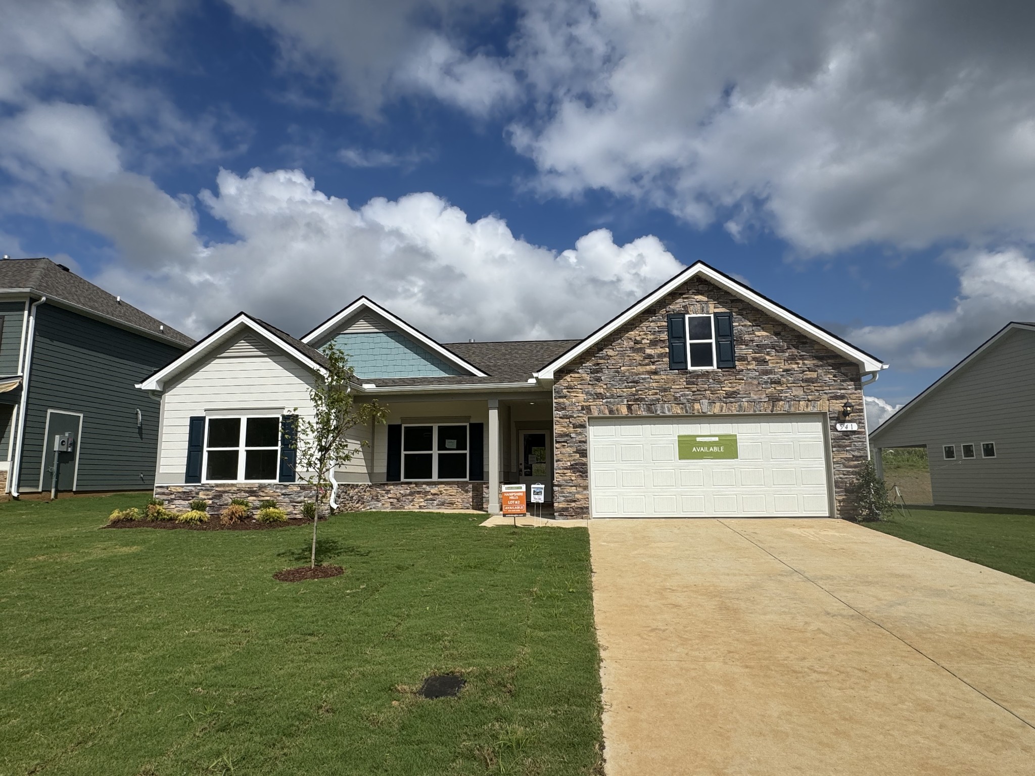 541 Nightengale Ridge Dr Property Photo 1