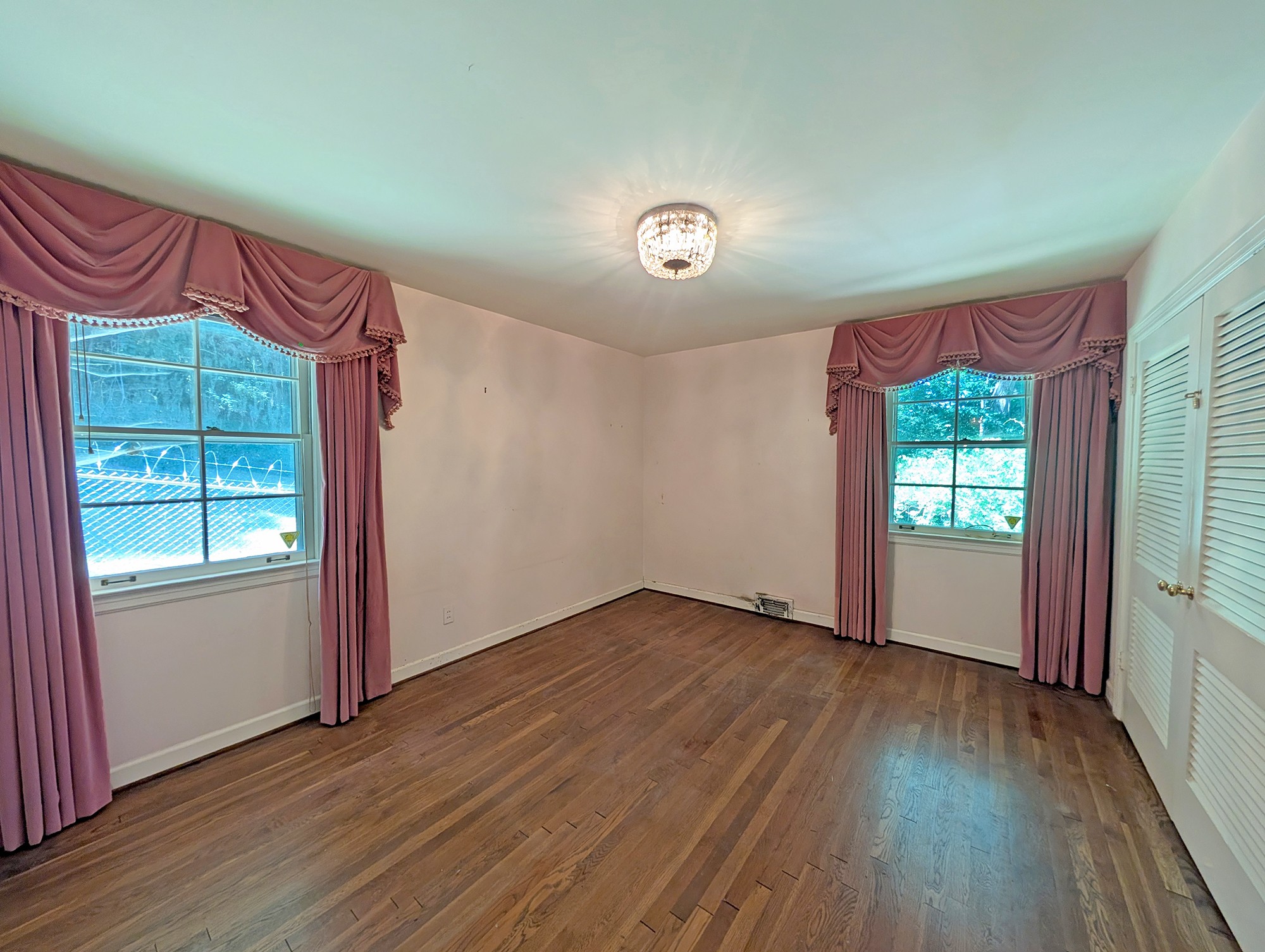 1155 Crater Hill Dr Property Photo 19