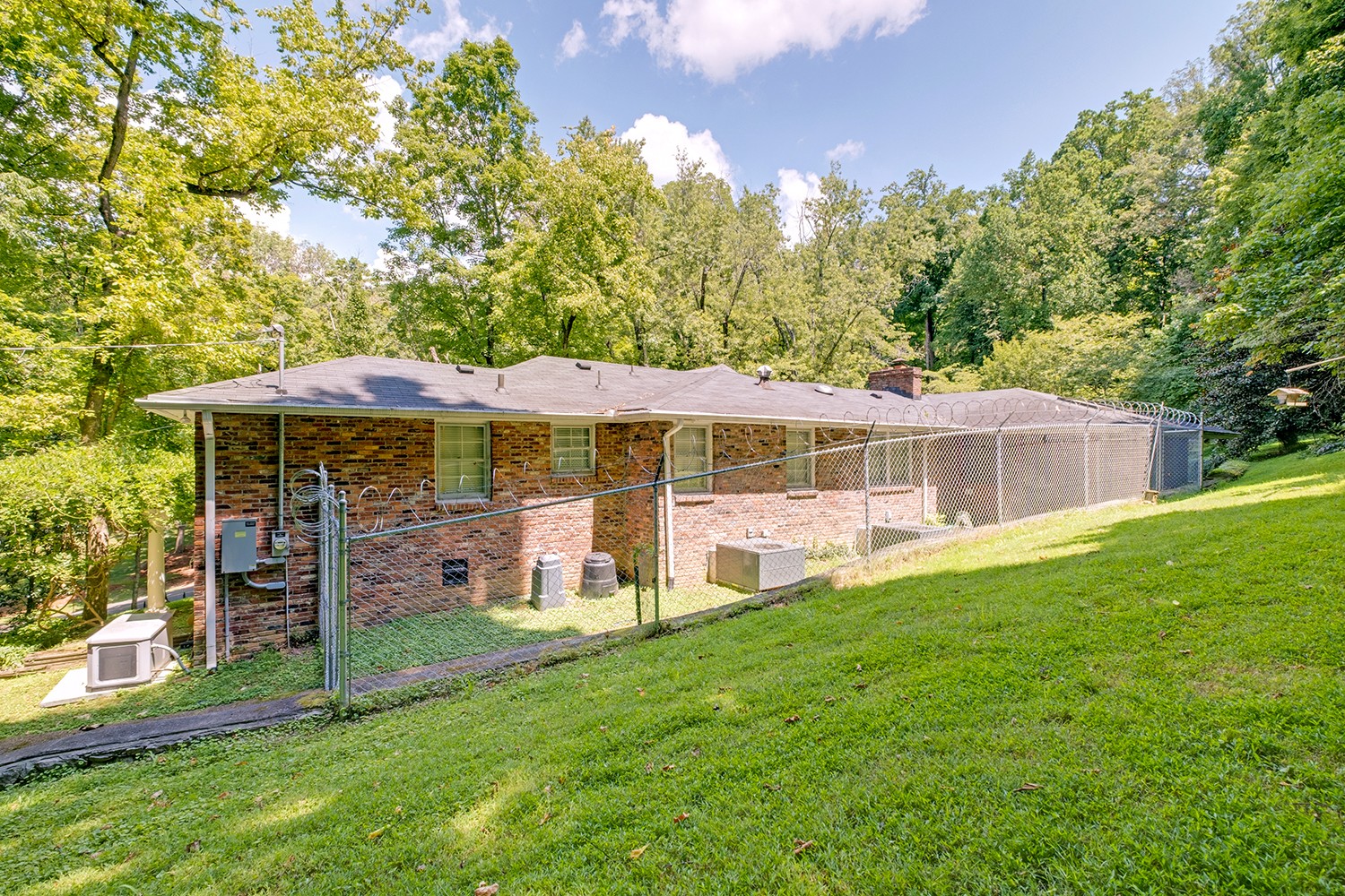 1155 Crater Hill Dr Property Photo 27