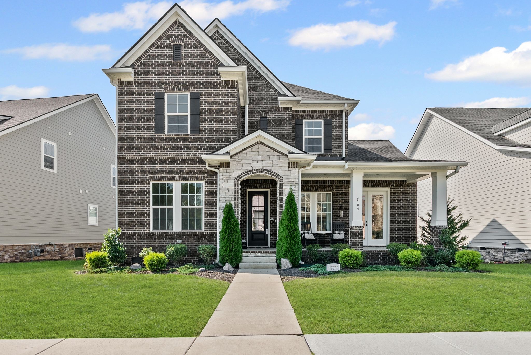 2195 Broadway St Property Photo 1