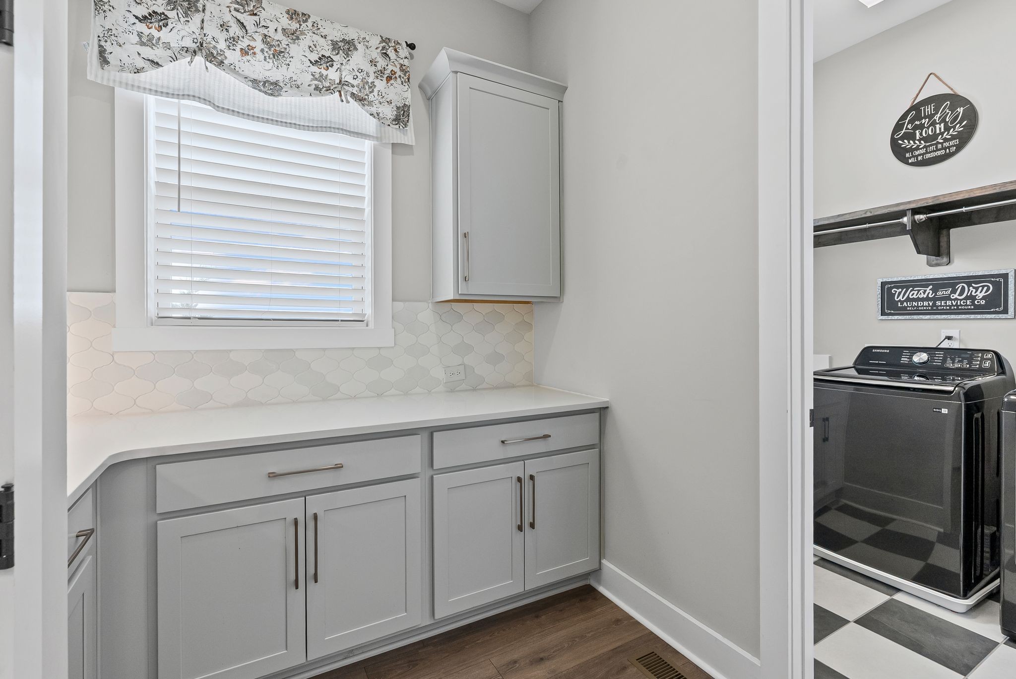 2195 Broadway St Property Photo 10