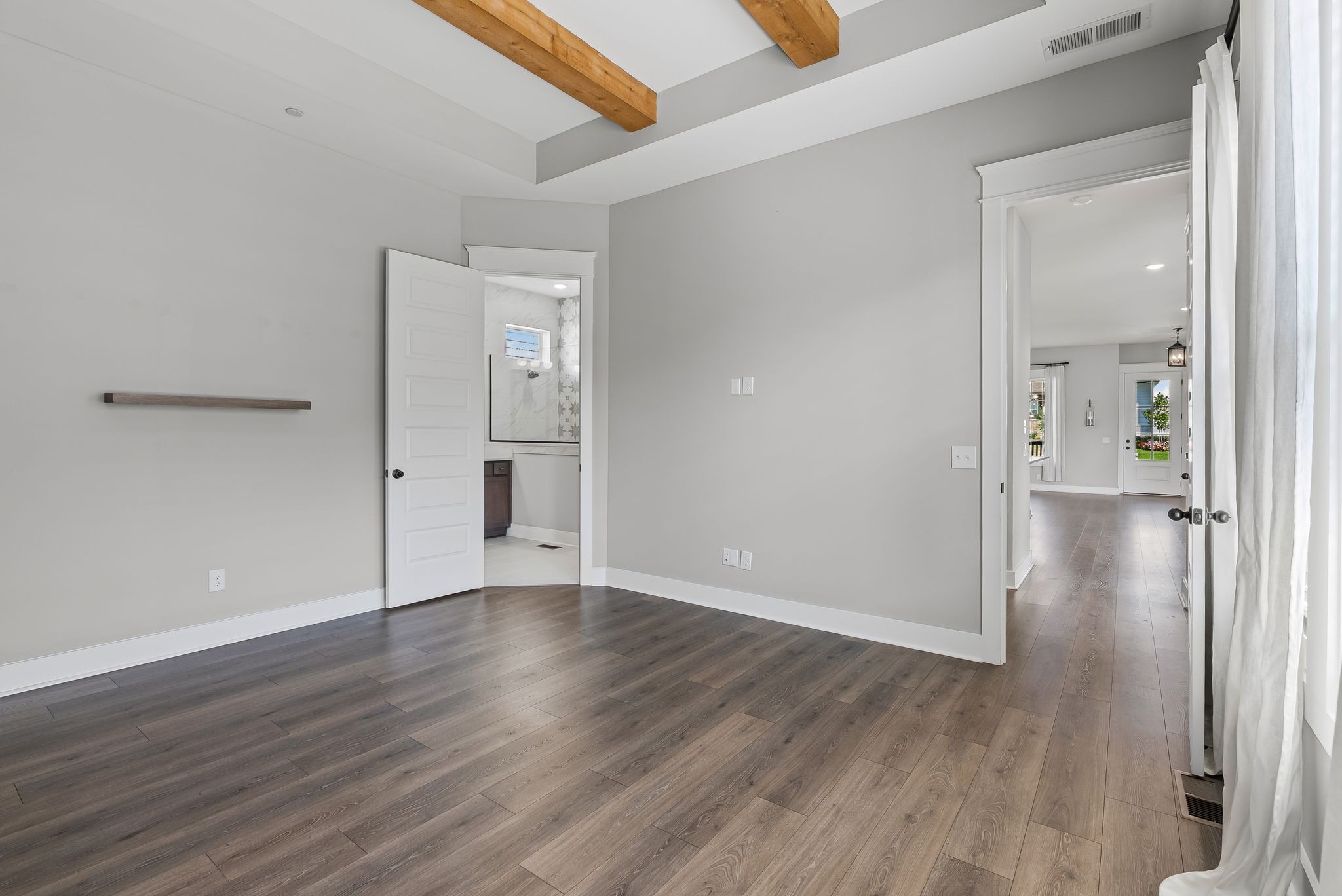 2195 Broadway St Property Photo 18