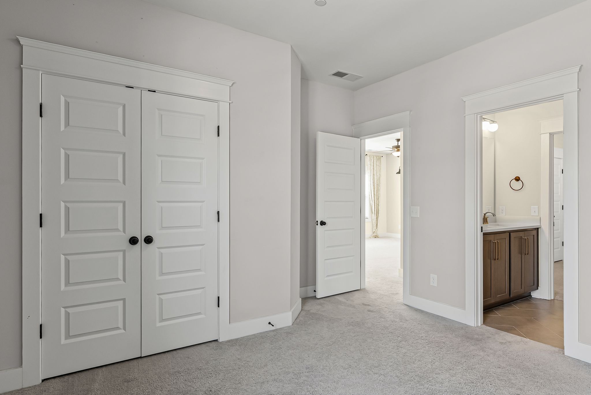 2195 Broadway St Property Photo 30