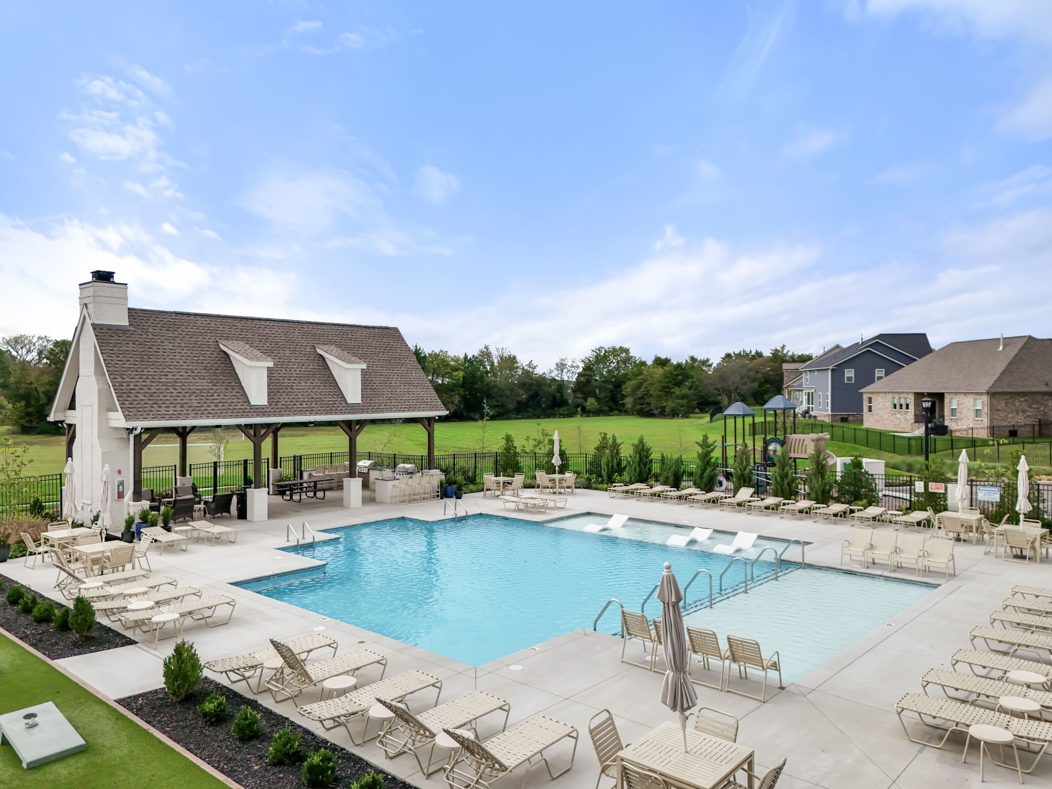 2195 Broadway St Property Photo 40