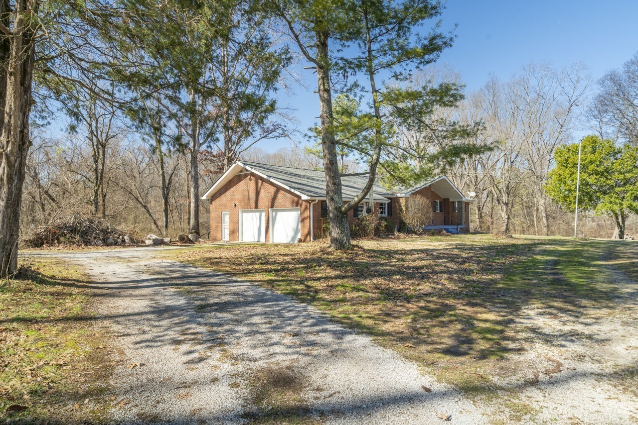 5407 Cane Ridge Rd Property Photo 7