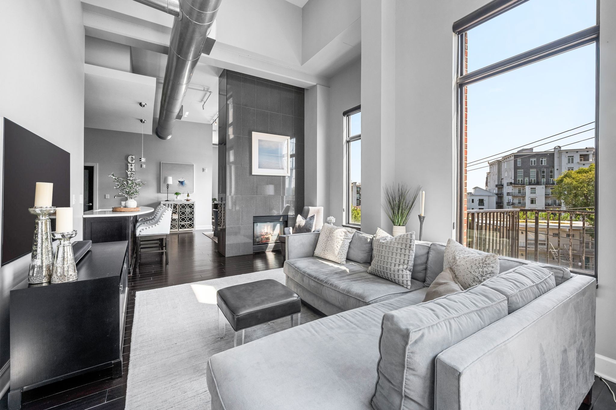 205 31st Ave, N Property Photo 1