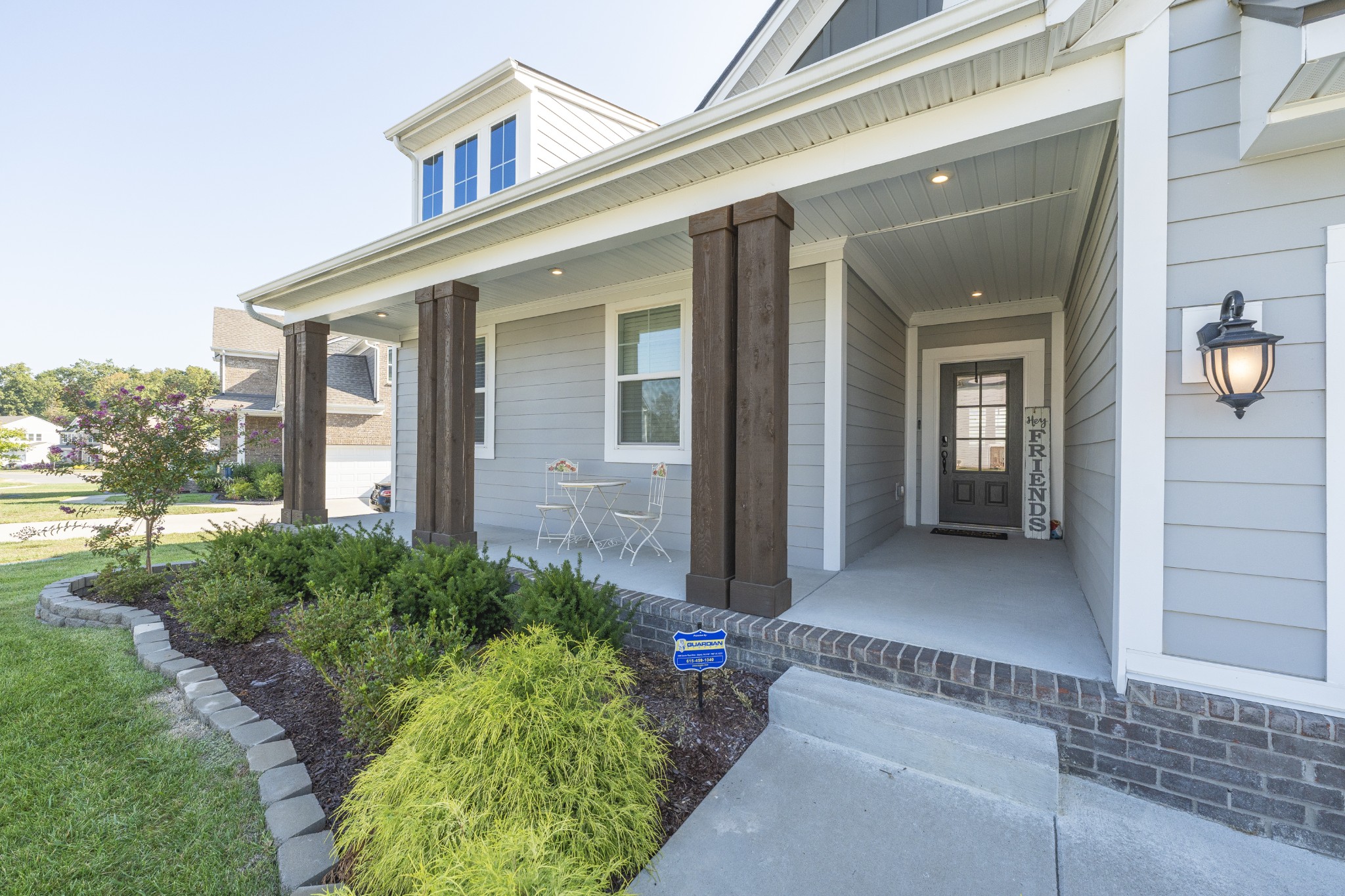 2069 Hedgelawn Dr Property Photo 9