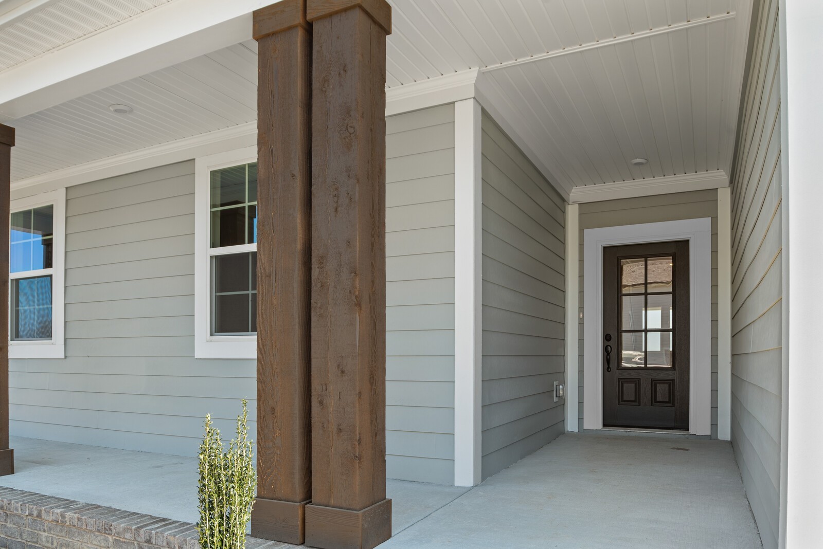 2069 Hedgelawn Dr Property Photo 10