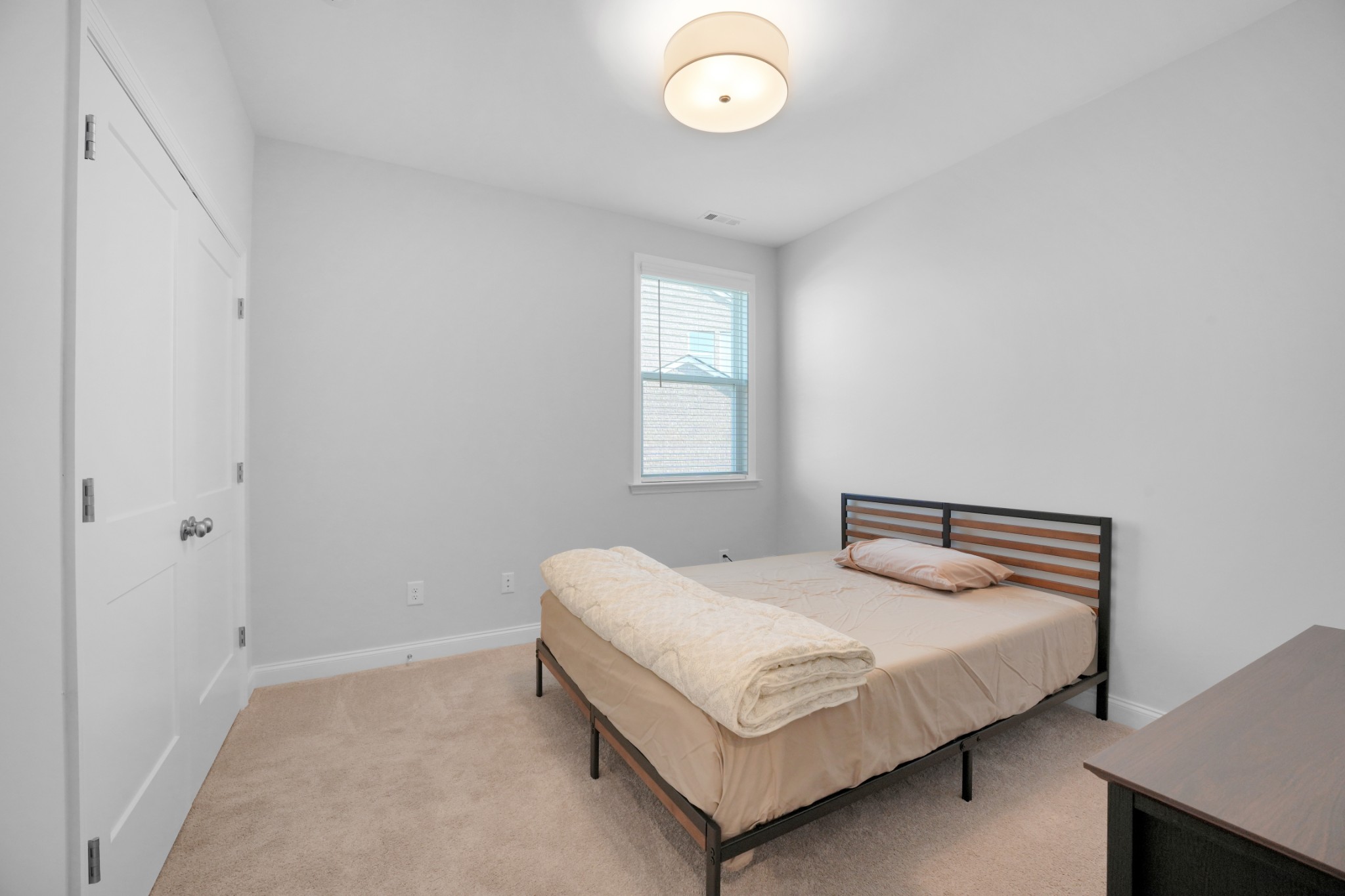 2069 Hedgelawn Dr Property Photo 29