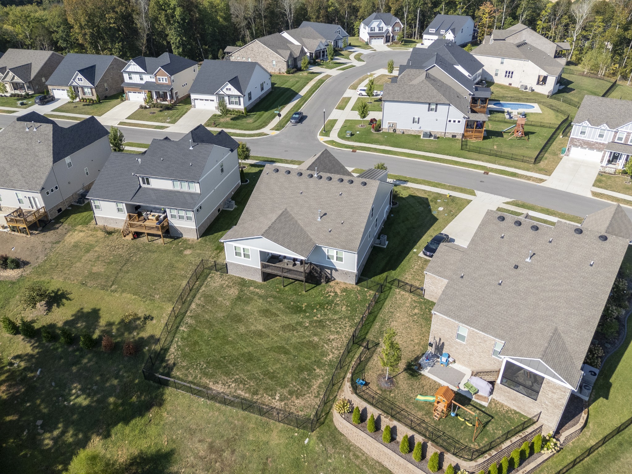 2069 Hedgelawn Dr Property Photo 42