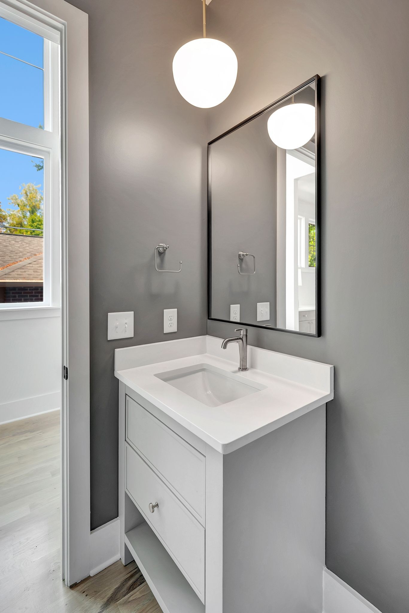 605b American Rd Property Photo 30