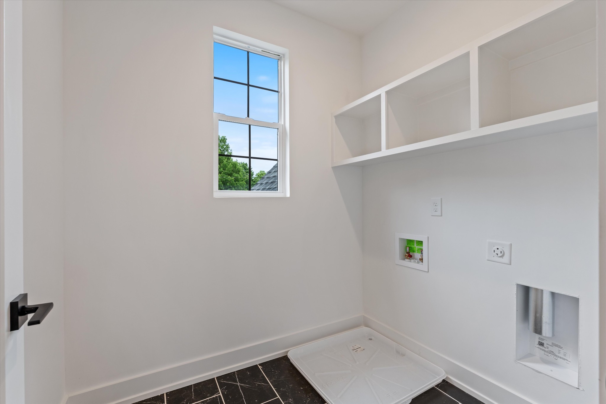 229 Cambridge Pl Property Photo 24