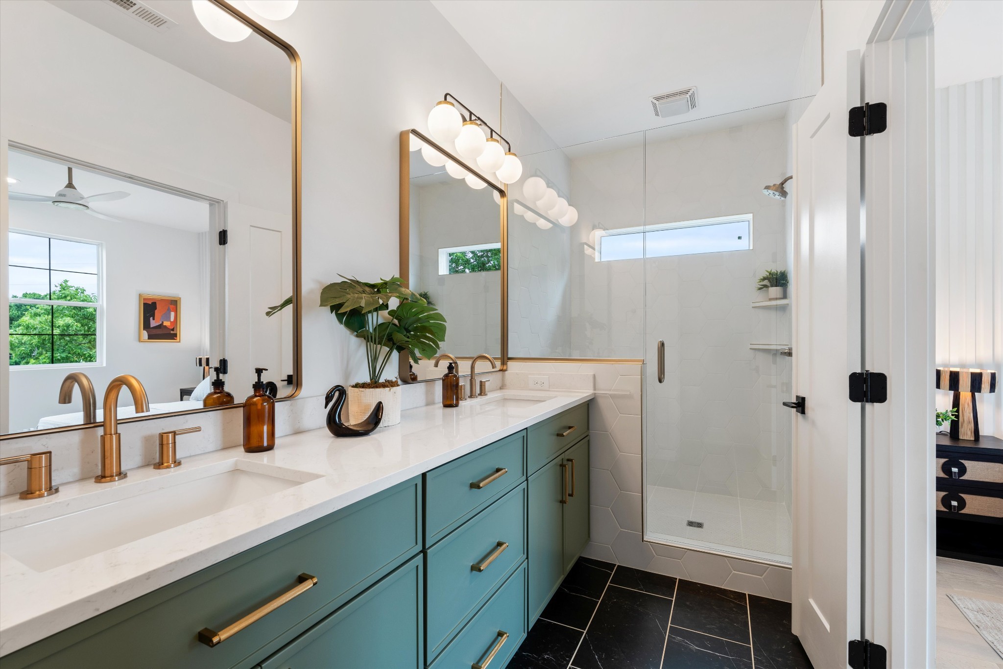 229 Cambridge Pl Property Photo 29