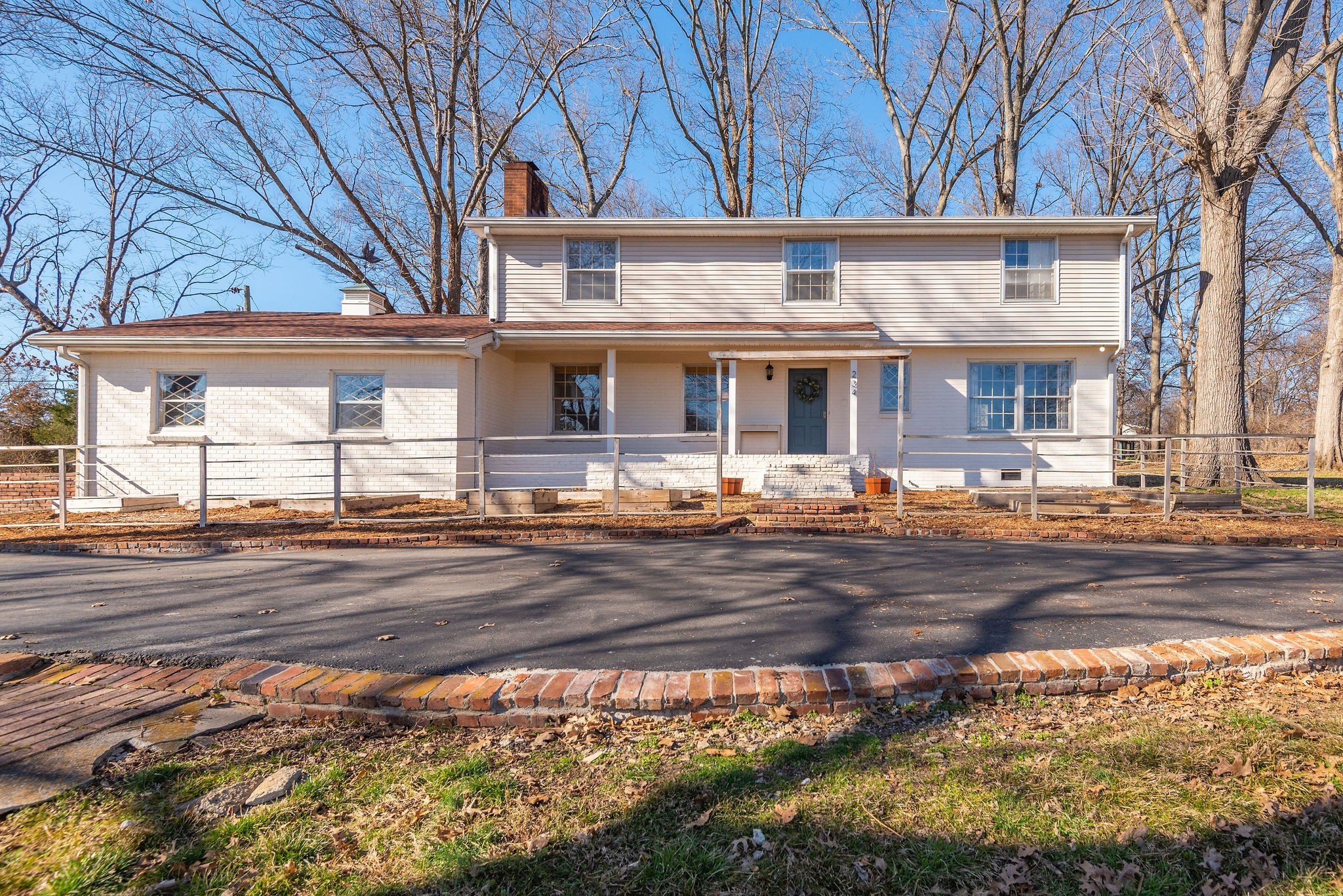 234 Harbor Dr Property Photo 1