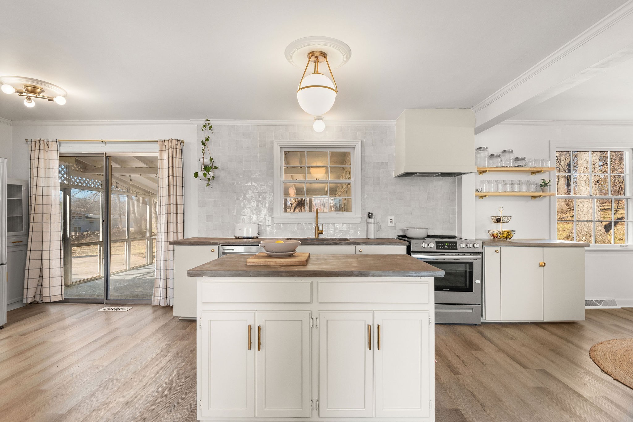 234 Harbor Dr Property Photo 16